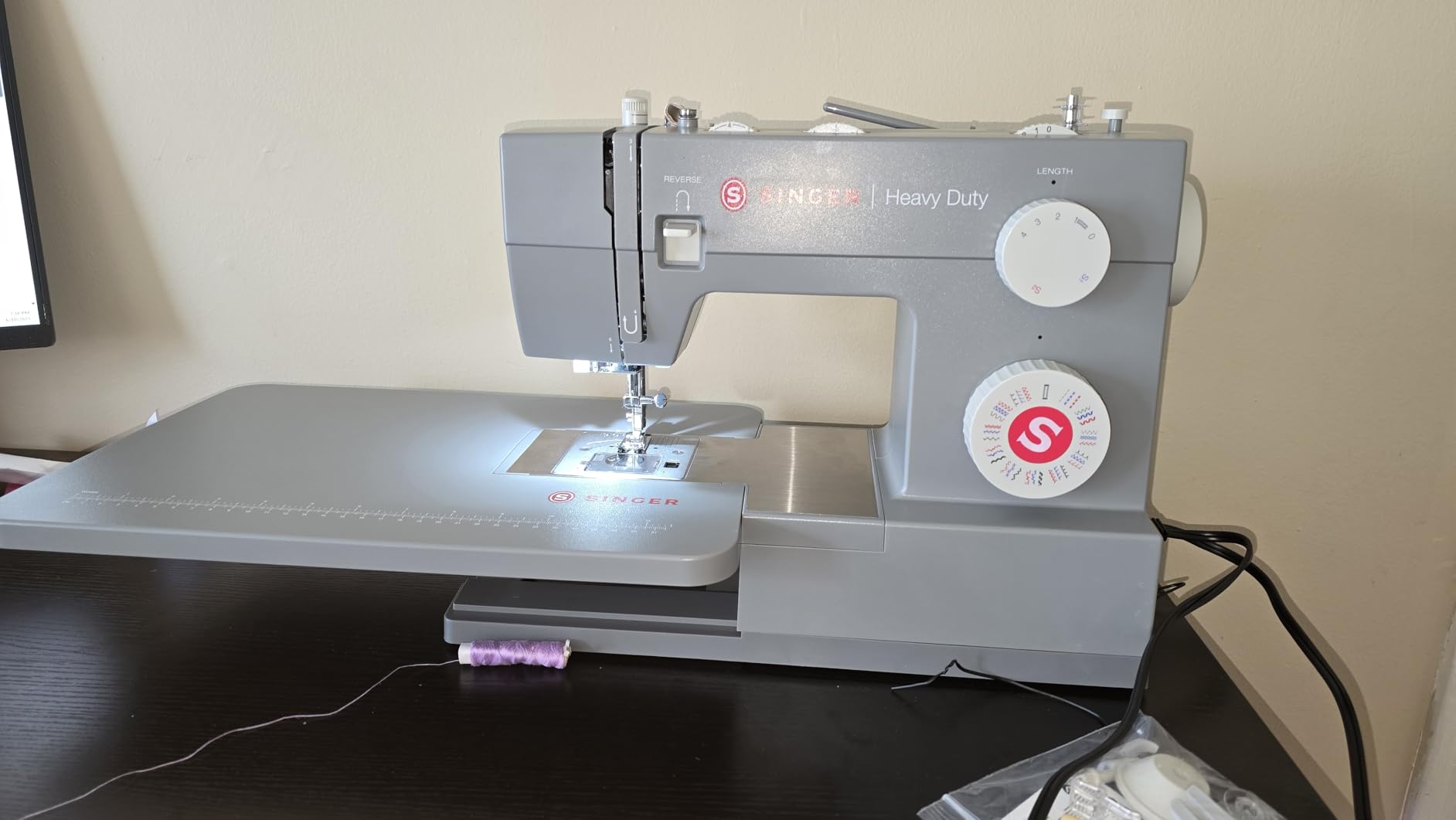 SINGER® 4452 Holiday Bundle Heavy Duty Sewing Machine + Accessory Kit customer photo 2