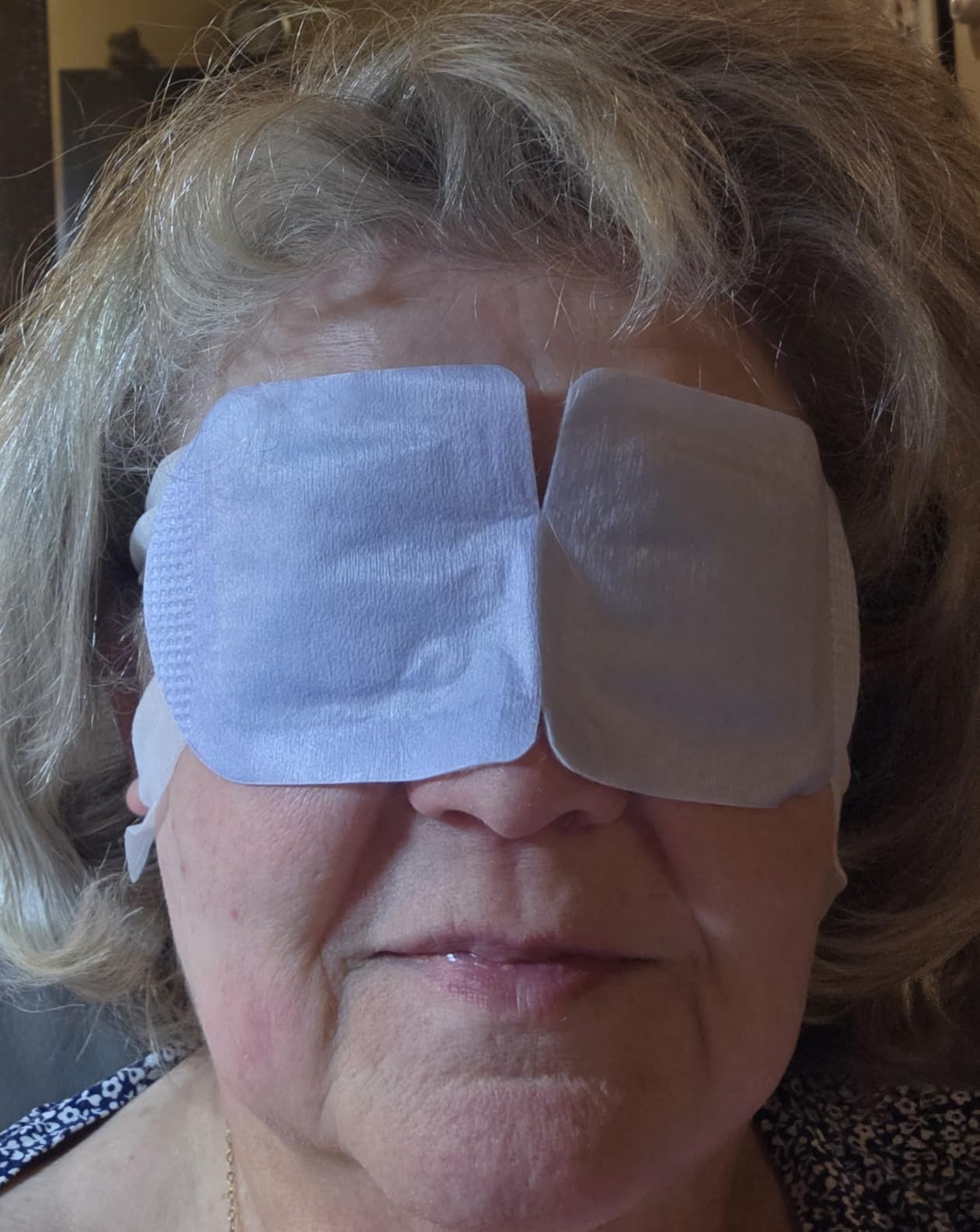 CorneaCare Rest Self Heating Warm Compress for Dry, Tired Eyes | 30 Count customer photo 2