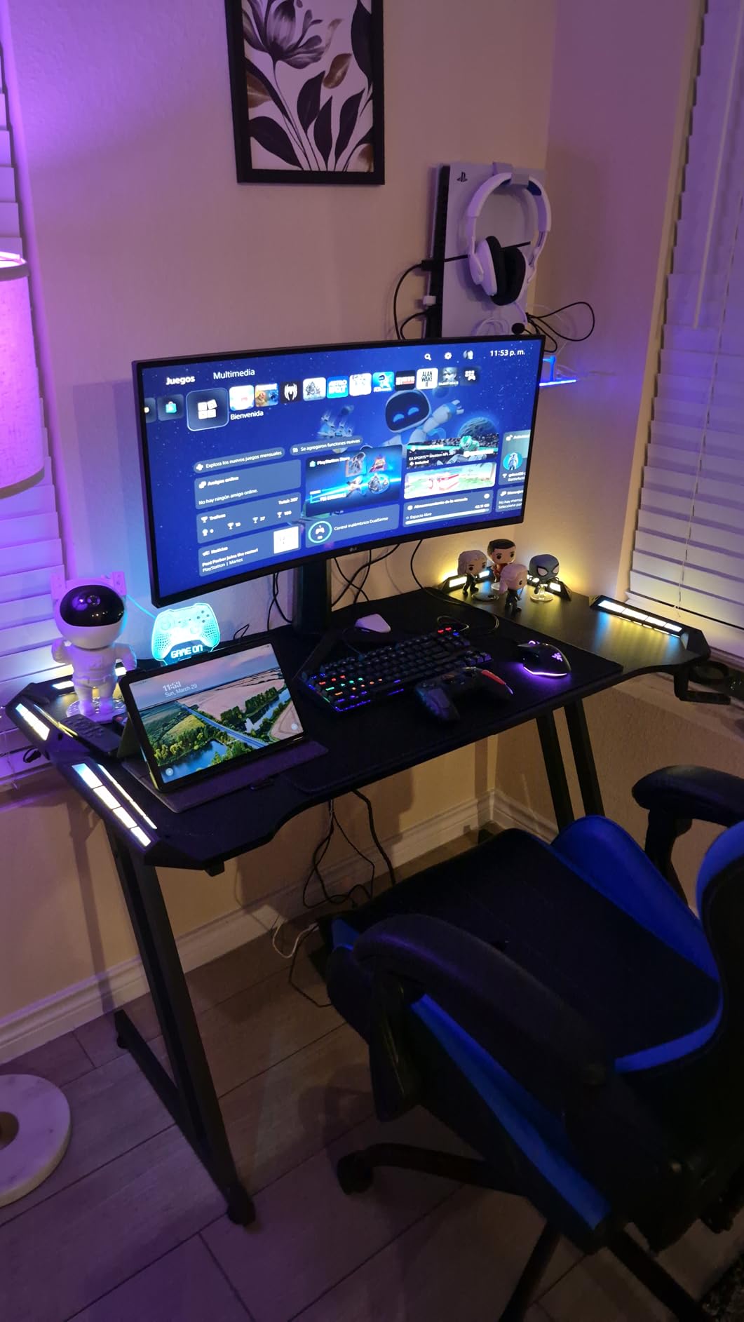 HLDIRECT 47 Inch Gaming Desk with App-Controlled RGB LED Lights, Black customer photo 1
