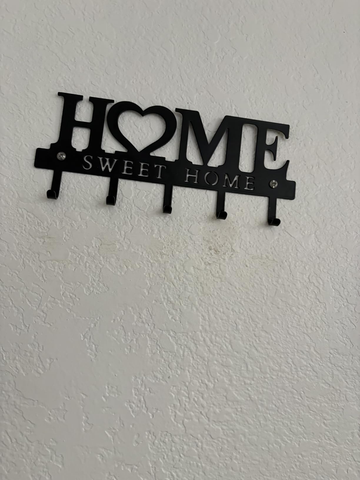 Entryway Wall Key Holder with 5 Hooks, Metal Key Rack Wall Mount for Keys, Bags and Leashes, Decorative Organizer for Entryway, Mudroom or Hallway, Sweet Home Design, 9.8 inches, Black customer photo 2
