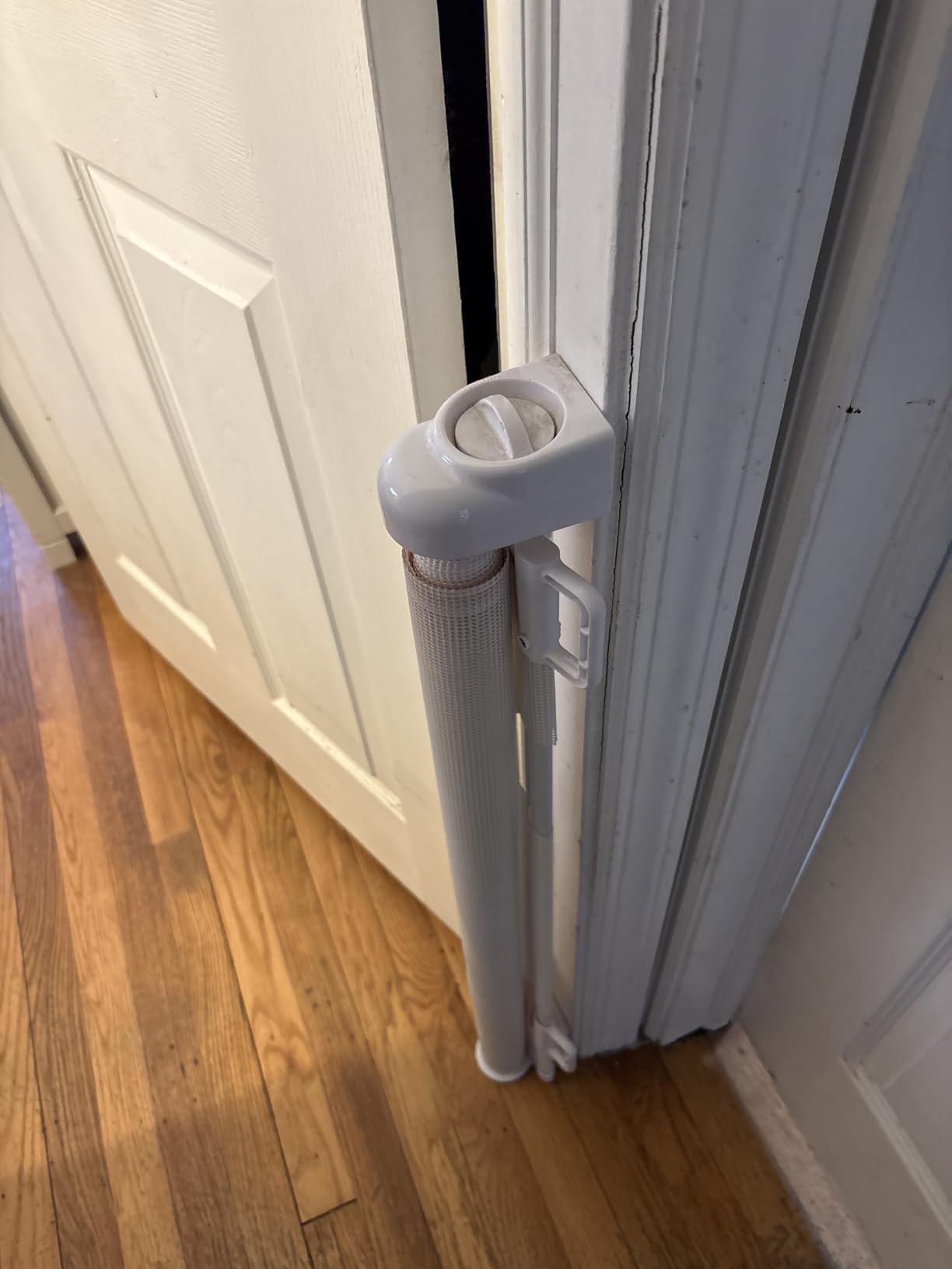 Retractable Baby Gate for Stairs – 33” Height, Expands up to 55” Width – Safety Gate for Infants, Toddlers, Dogs & Pets – Easy Install, Secure Closure, Gray Mesh Design for Indoor & Outdoor Use customer photo 2