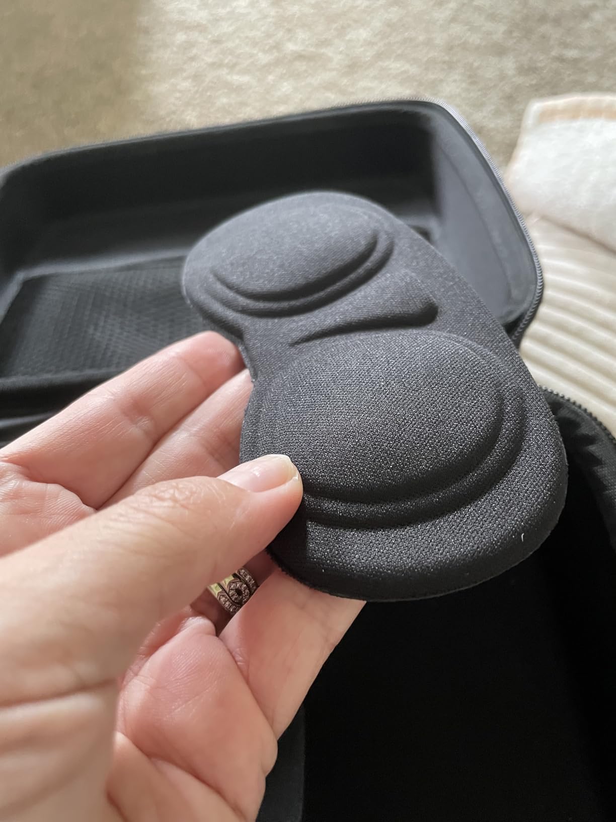 VR Facial Interface and Foam Replacement Set for Oculus Meta Quest 2 | Removable Facial Interface Frame & Foam Face Covers Replacement & Anti-Leakage Nose Pad & Lens Cover customer photo 1