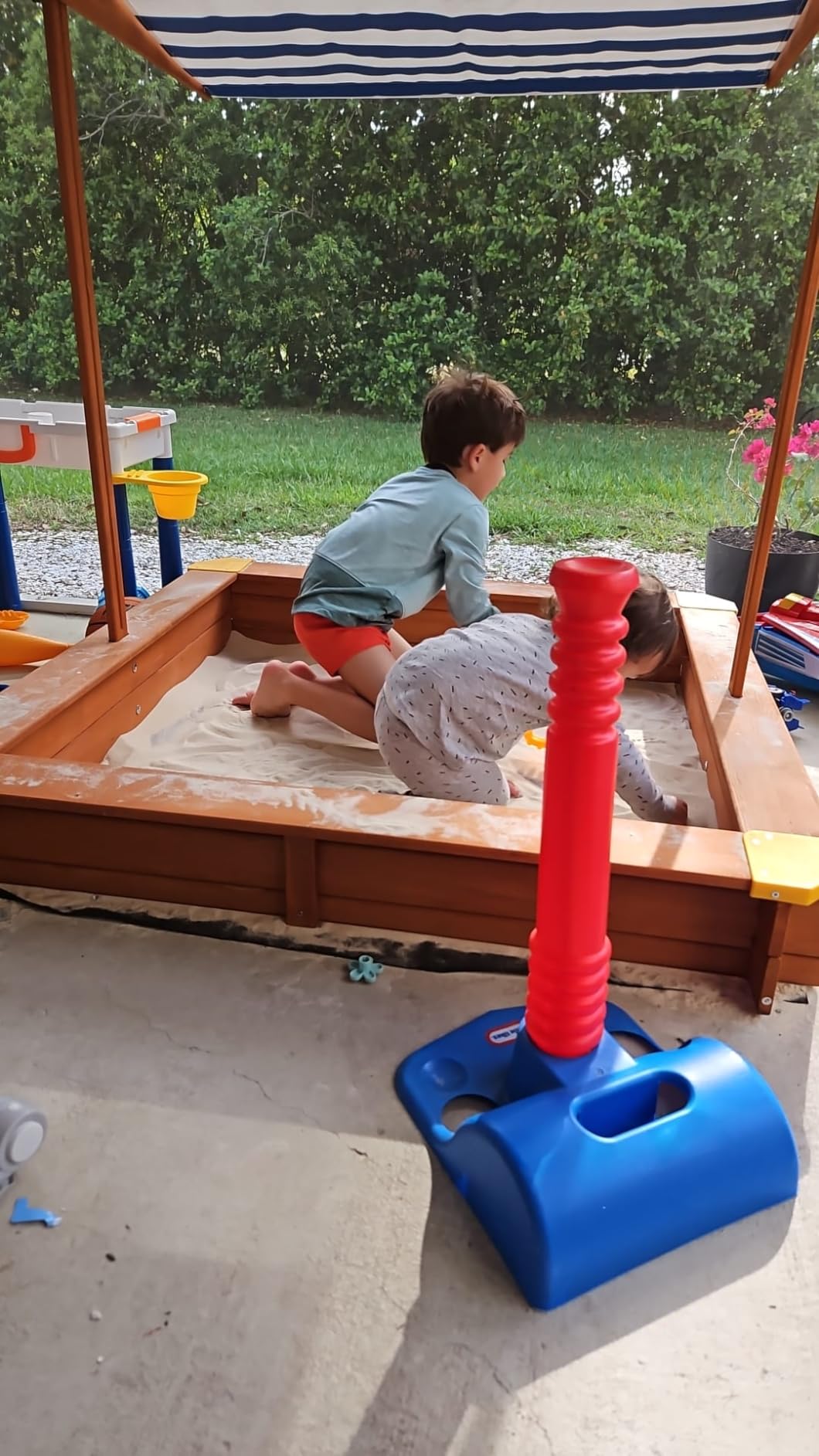 85''x78''x9'' Wooden Octagon Sandbox with Cover, Large Sandpit for Kids Outdoor Patio Backyard Play, Easy & Quick Assemble customer photo 1