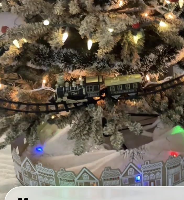 JQ JUQU Electric Train Set for Kids Ages 3-8, Battery Operated Toy Train with Lights and Sounds, 3 Cars and 10 Tracks for Christmas and Year Round Play customer photo 2