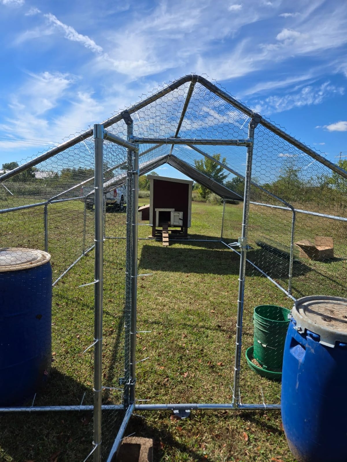 Large Metal Chicken Coop, Walk-in Poultry Cage Galvanized Hen Playpen House Dome Shaped Coop with Waterproof and Anti-Ultraviolet Cover and Lockable Door for Outdoor, Backyard Farm (12.5’ L x 9.2’ W) customer photo 1