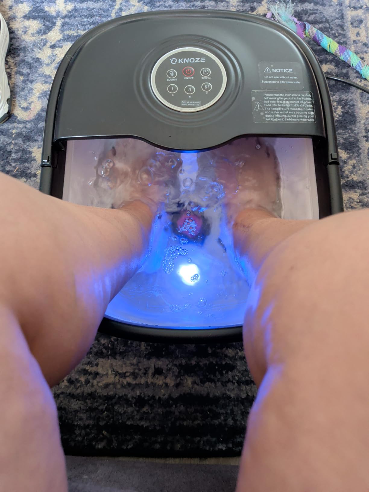 KNQZE Collapsible Foot Spa Bath with Heat & Remote Control, Bubble Massage, Temperature Control, Red Light (Black) customer photo 1