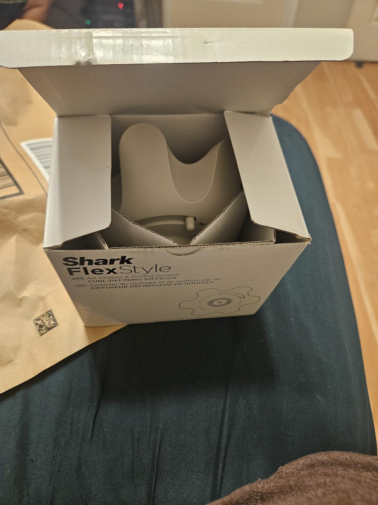 Shark FlexStyle Curl-Defining Diffuser Attachment, Stone, XSKHD4DA customer photo 2