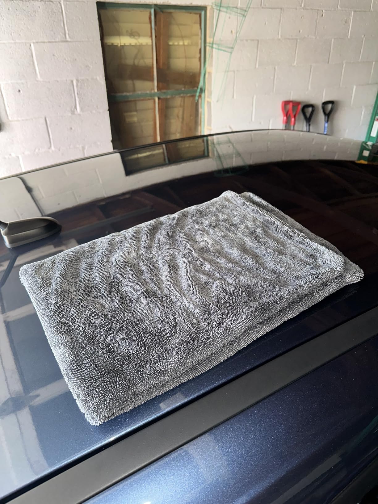 ExoForma Mega Car Drying Towel - Holds Up to 9 lbs, No Streaks, Scratches, or Water Spots | 1200 GSM Microfiber Double Twist Pile & Edgeless Design, 1 Quick & Effortless Dry - 24” x 36” customer photo 2