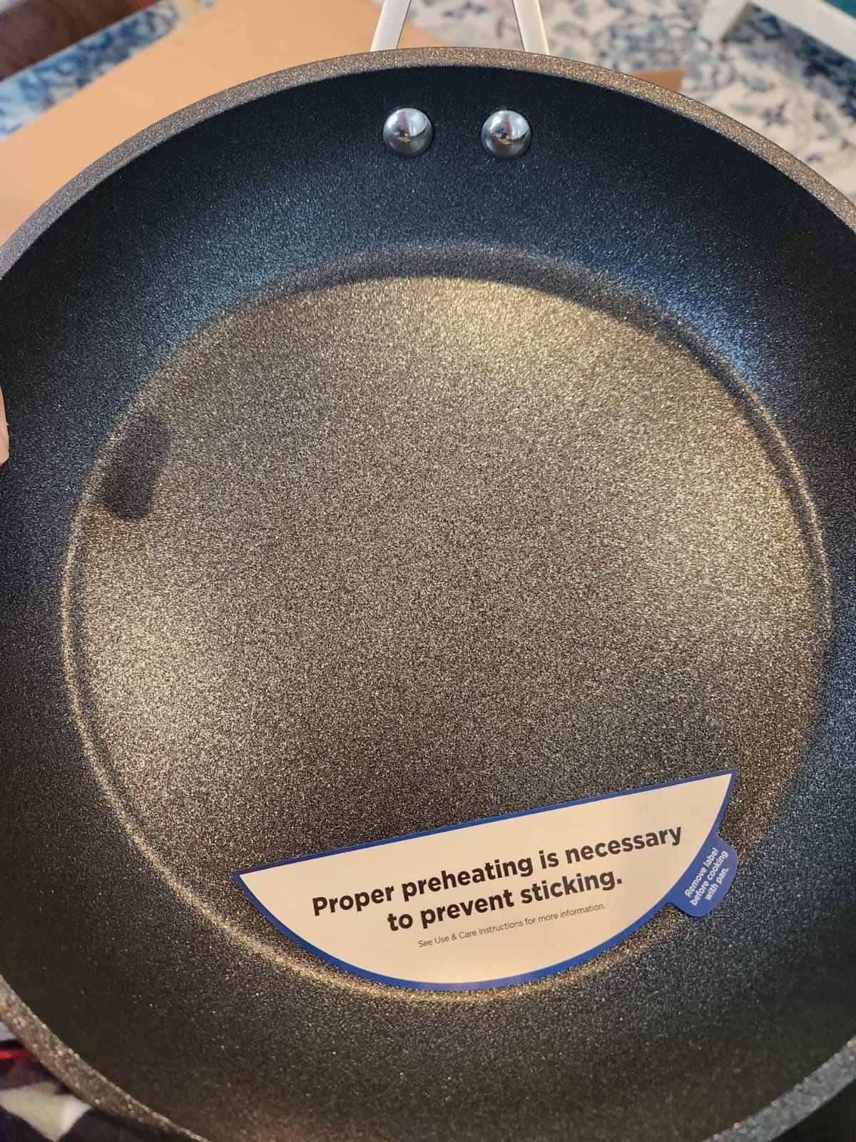 Ninja NeverStick Professional Hard-Anodized 10 Piece Pots & Pans Set, Nonstick Cookware Set, Durable, Oven Safe to 500F, Slate Grey, C39500 customer photo 2
