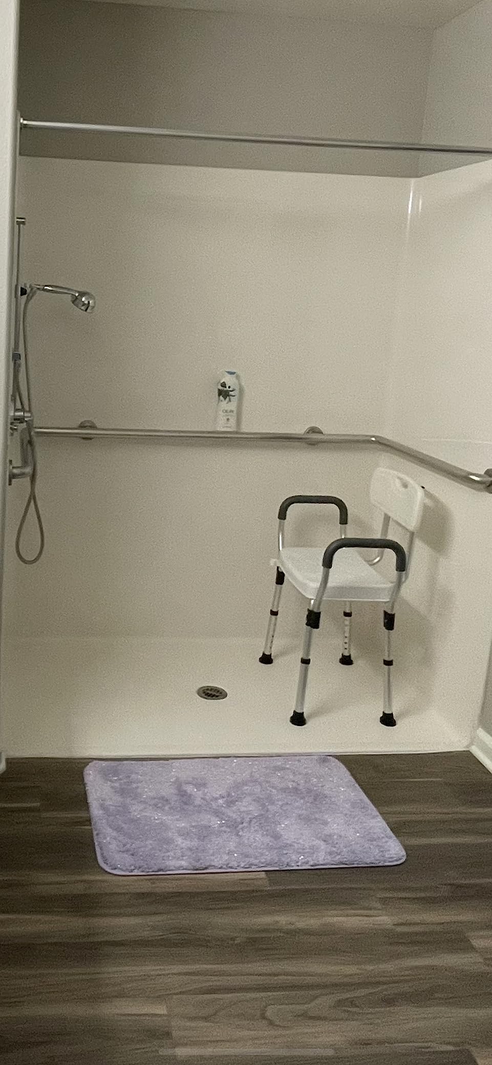 Sangohe Shower Chair, Heavy Duty Shower Seat with Back, Arms, Adjustable Height, Ideal for Bathtub, Handicap, Elderly, 796C customer photo 1