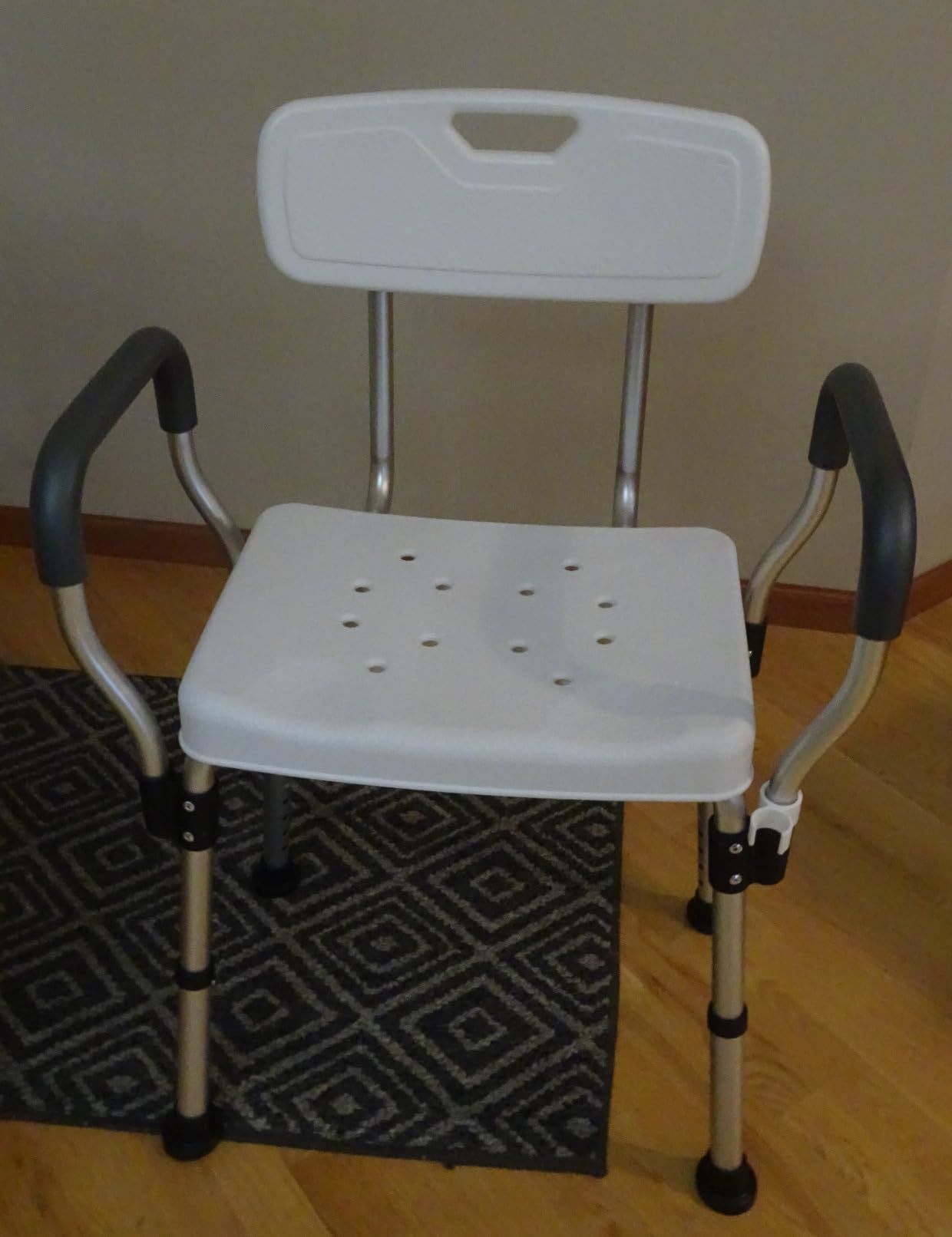 Sangohe Shower Chair, Heavy Duty Shower Seat with Back, Arms, Adjustable Height, Ideal for Bathtub, Handicap, Elderly, 796C customer photo 2