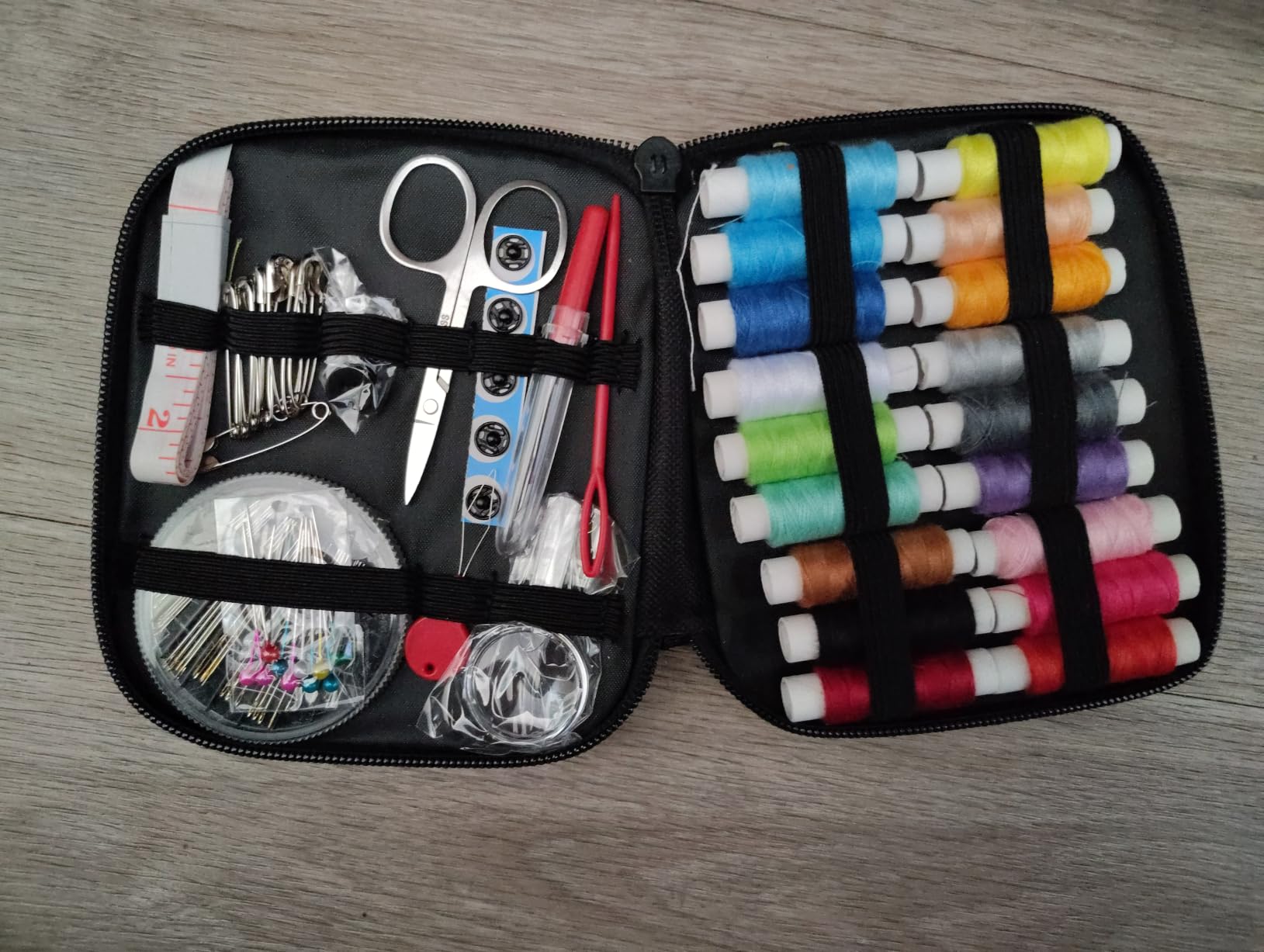 Marcoon Sewing Kit for Adults, Portable Needle & Thread Repair Kit customer photo 1