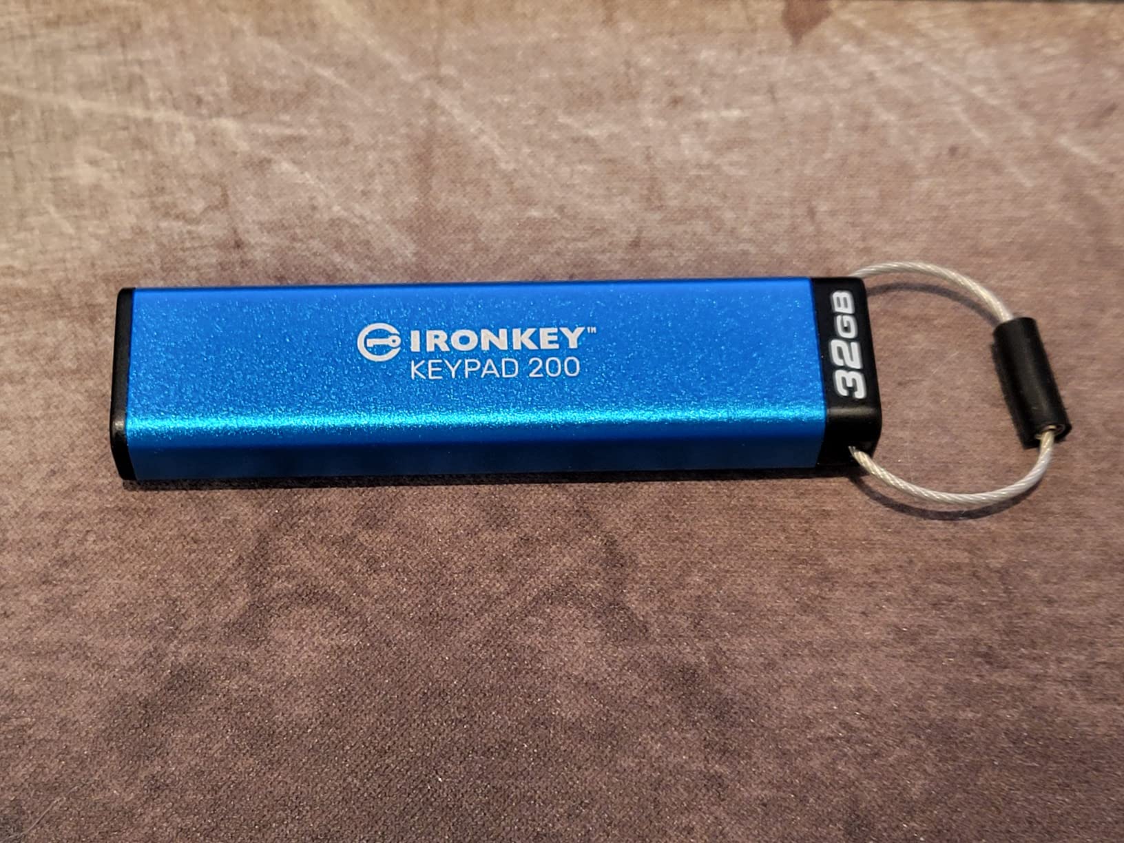Kingston Ironkey Keypad 200 16GB Encrypted USB | Alphanumeric Keypad | Multi-Pin Access | XTS-AES 256-bit | FIPS 140-3 Level 3 Certified | Brute Force & BadUSB Protection | IKKP200/16GB, Blue customer photo 1