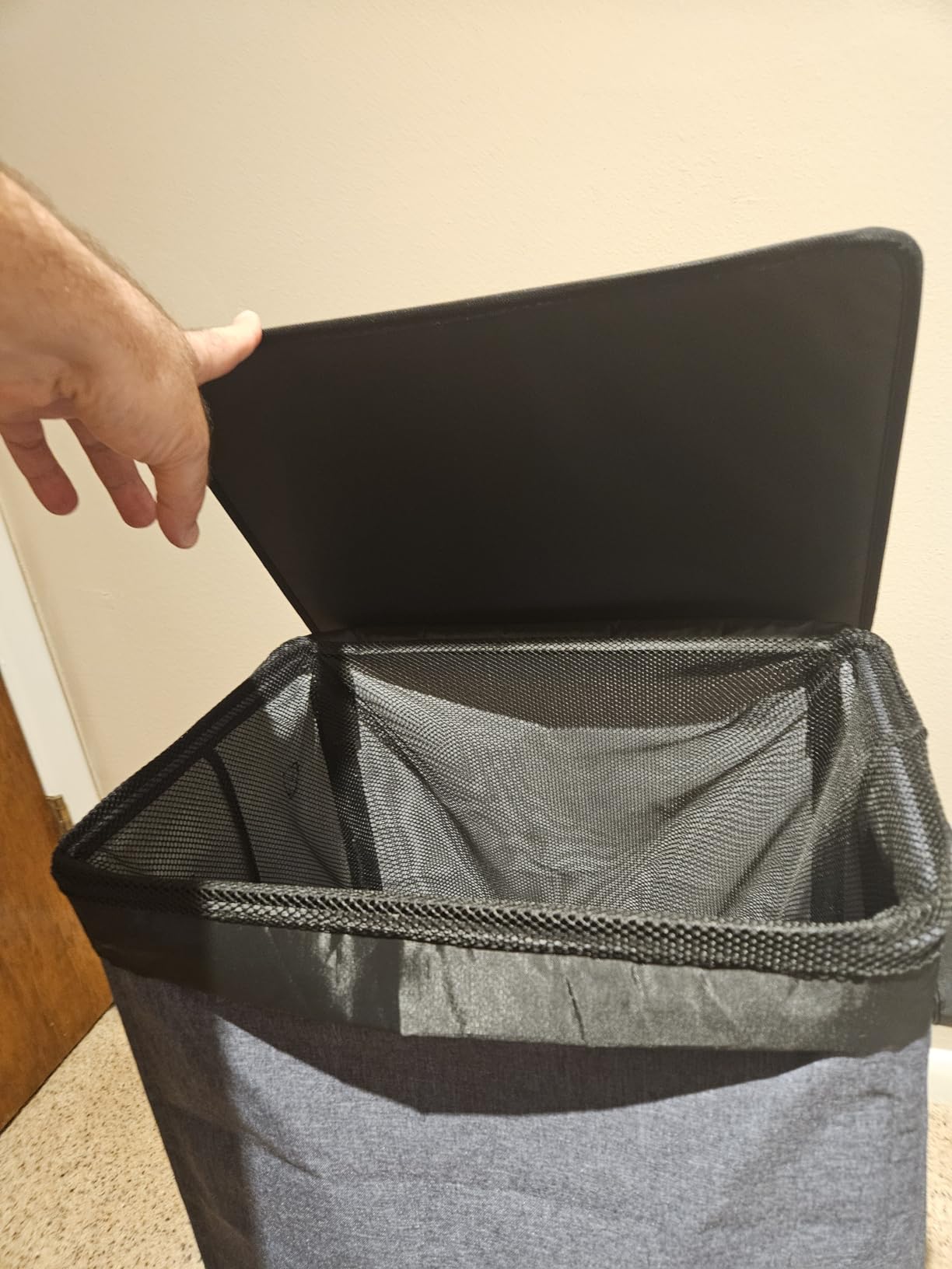 SOLEDI 100L Laundry Hamper with Lid, Large Collapsible Laundry Basket customer photo 2
