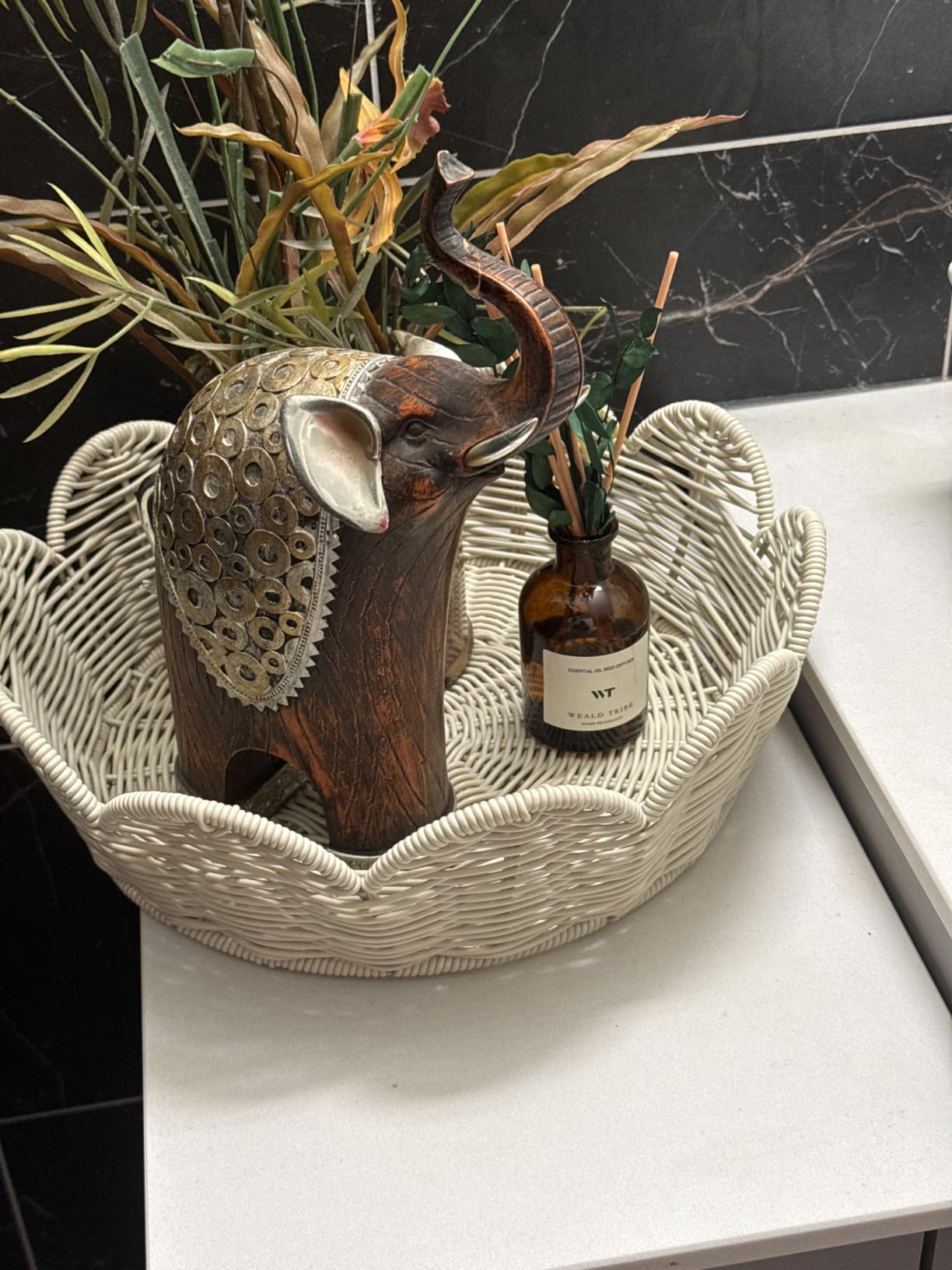 WEALD TRIBE Flower Reed Diffuser Set Eucalyptus & Lavender Scent for Room Bathroom Accessories Shelf Decor & Air Fresheners, Sticks Defusers with 4.0 fl oz Home Fragrance Oils, Office Gift customer photo 1