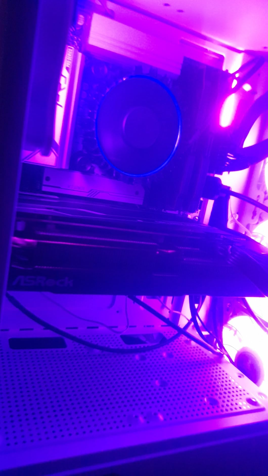 Intel Arc A750 Challenger D 8GB OC 2200 MHz 256-bit GDDR6 DisplayPort 16 Gbps HDMI 7680 x 4320 Graphics Card Overclocked customer photo 2