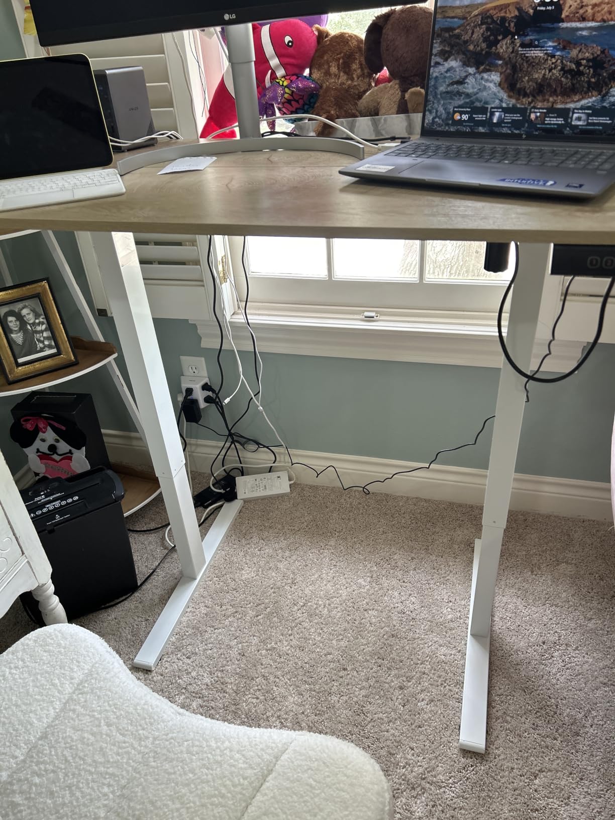 Cubiker Standing Desk, 48x24 Inches Sit Stand Home Office Desk, Electric Stand up Desk, White Frame/Maple Top customer photo 1