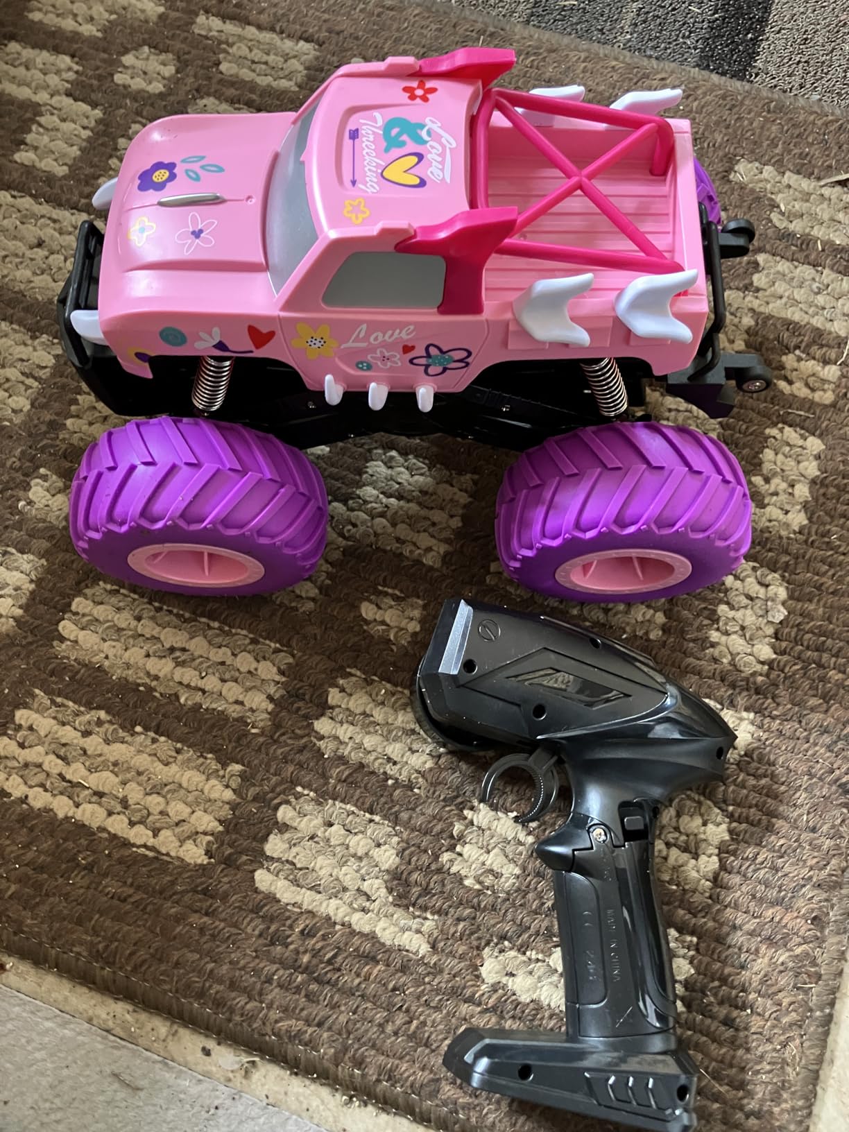 Threeking 1:16 Amphibious Monster Truck All Terrain Remote Control Car Toys customer photo 2
