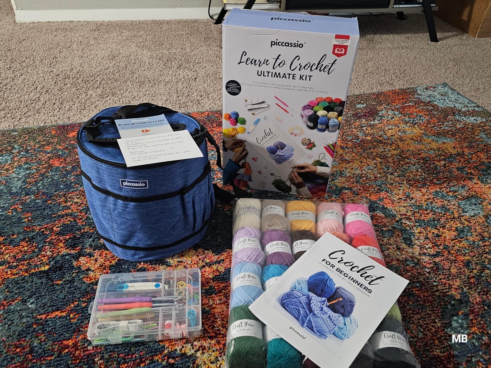 Piccassio Crochet Kit for Beginners – Complete Starter Set for Adults & Teens with 20 Yarn Colors, Hooks, Book & Organizer Bag – Learn to Make Amigurumi, Plushies & Handmade Gifts customer photo 2