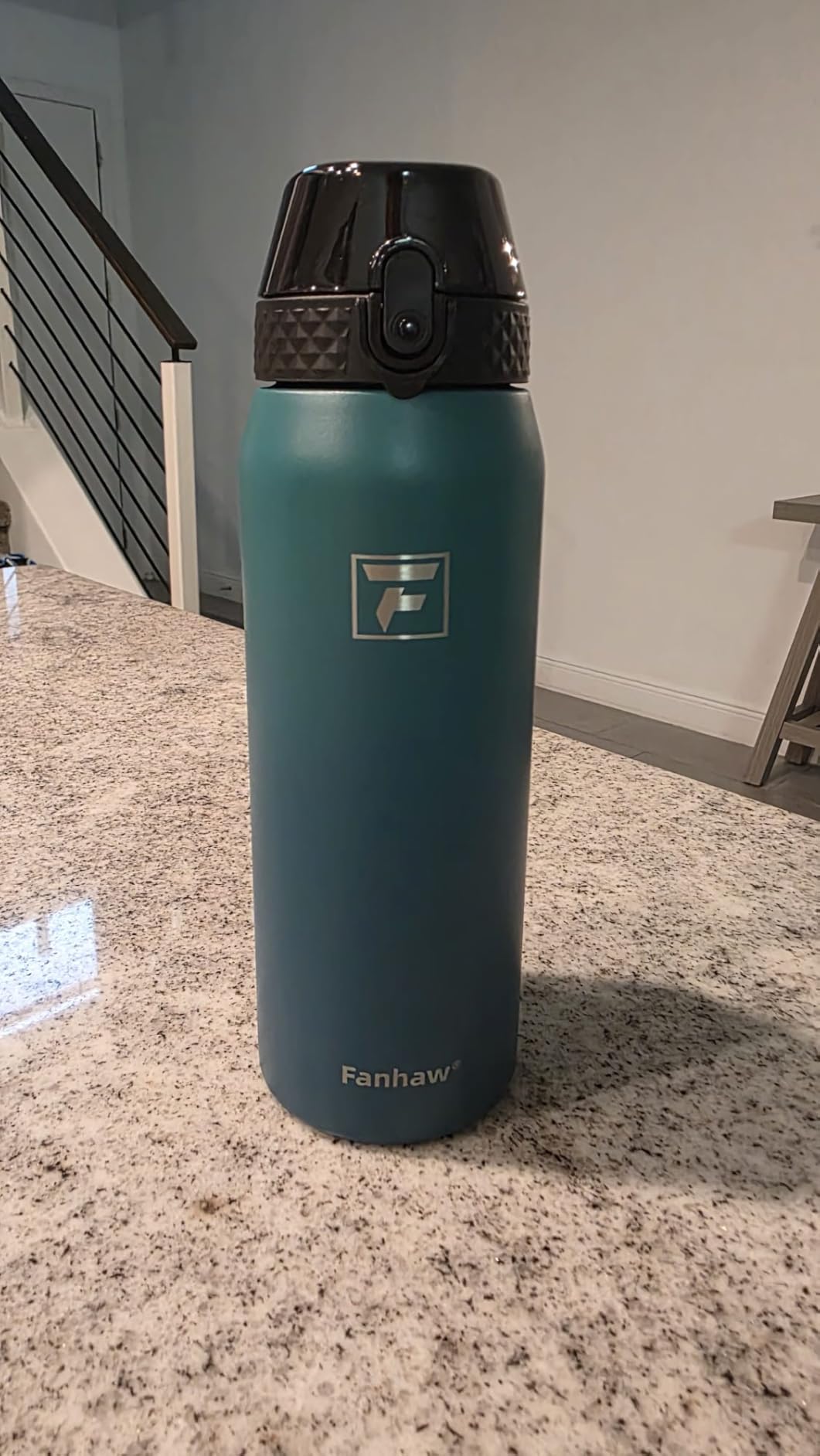 Fanhaw 20oz Kids Stainless Steel Water Bottle with Straw Lid, Black customer photo 1
