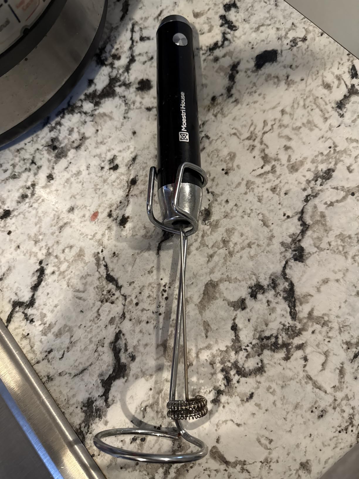 Maestri House LunaFro Rechargeable Milk Frother, Stand & 2 Detachable Whisks | 1200mAh Battery Frother for Lattes Cappuccino Matcha Powdered Supplements customer photo 1