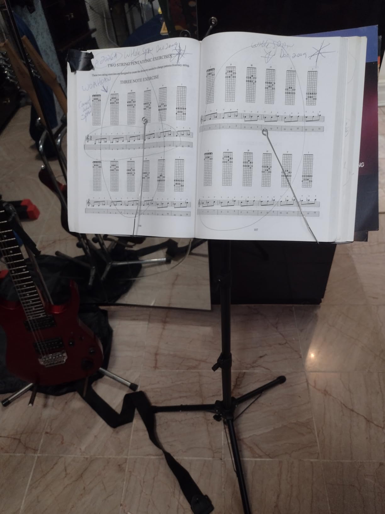Mdvora 1/2/3 Pack Sheet Music Stand, with Carrying Bag customer photo 2