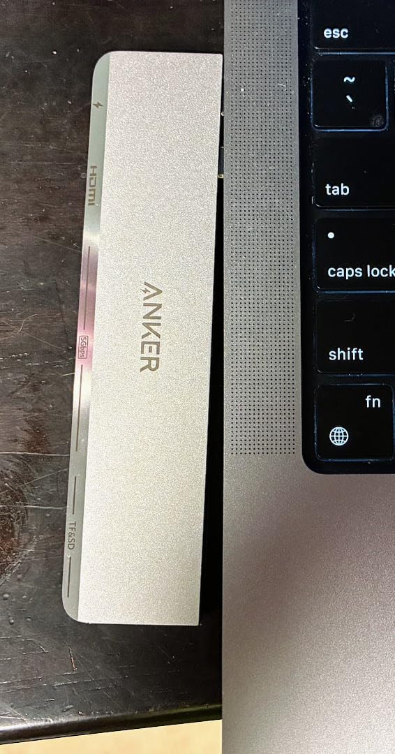 Anker USB-C Hub for MacBook, 7-in-2 Mac Dock with 4K@60Hz HDMI customer photo 1
