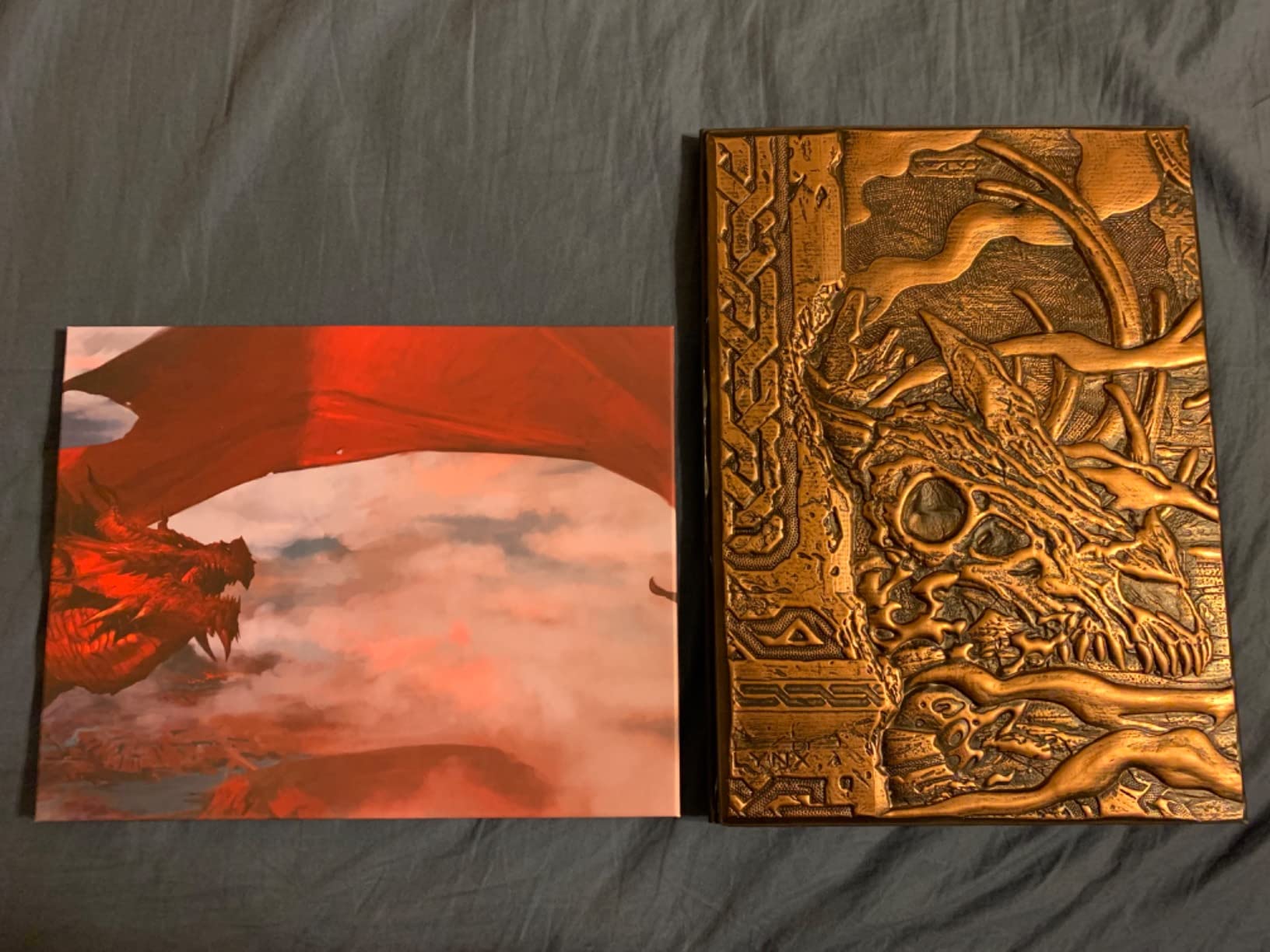 DND DM Screen 5e - D&D Dungeon Master Screen 3D Faux Leather with Customizable Inserts - Dungeons & Dragons GM / Game Master Accessories Gift for Man or Woman. Hide Dice Rolls, Maps & Books (Bronze). customer photo 1
