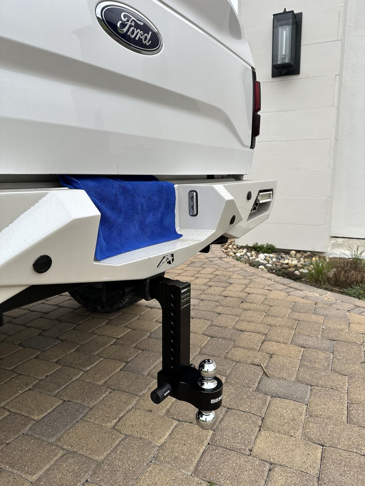 Rhino USA Adjustable Trailer Hitch (2in Receiver) - 6in Drop/Rise customer photo 2