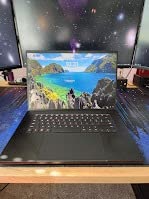 Razer Blade 16 Gaming-Laptop: NVIDIA GeForce RTX 4070 13th Gen Intel 24-Core i9 HX CPU - 16