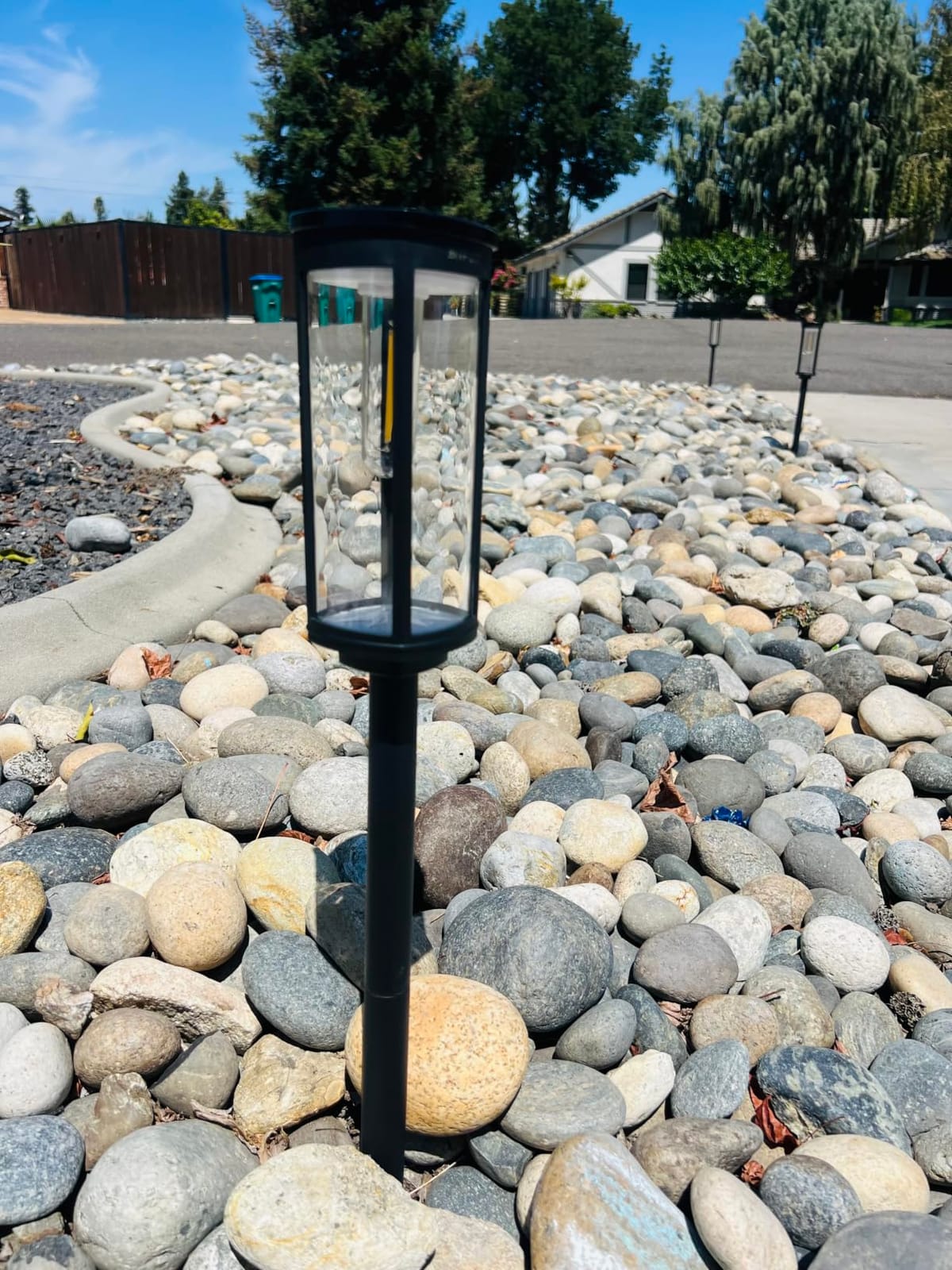BITPOTT Solar Lights Outdoor, 8 Pack, Warm White, IP65 customer photo 2