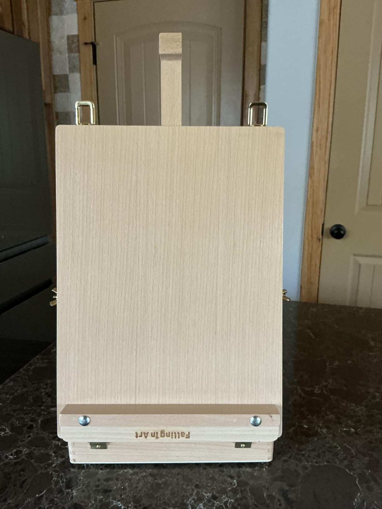 Falling in Art Wooden Tabletop Easel, Beech Wood Sketchbox Desktop Easel customer photo 1
