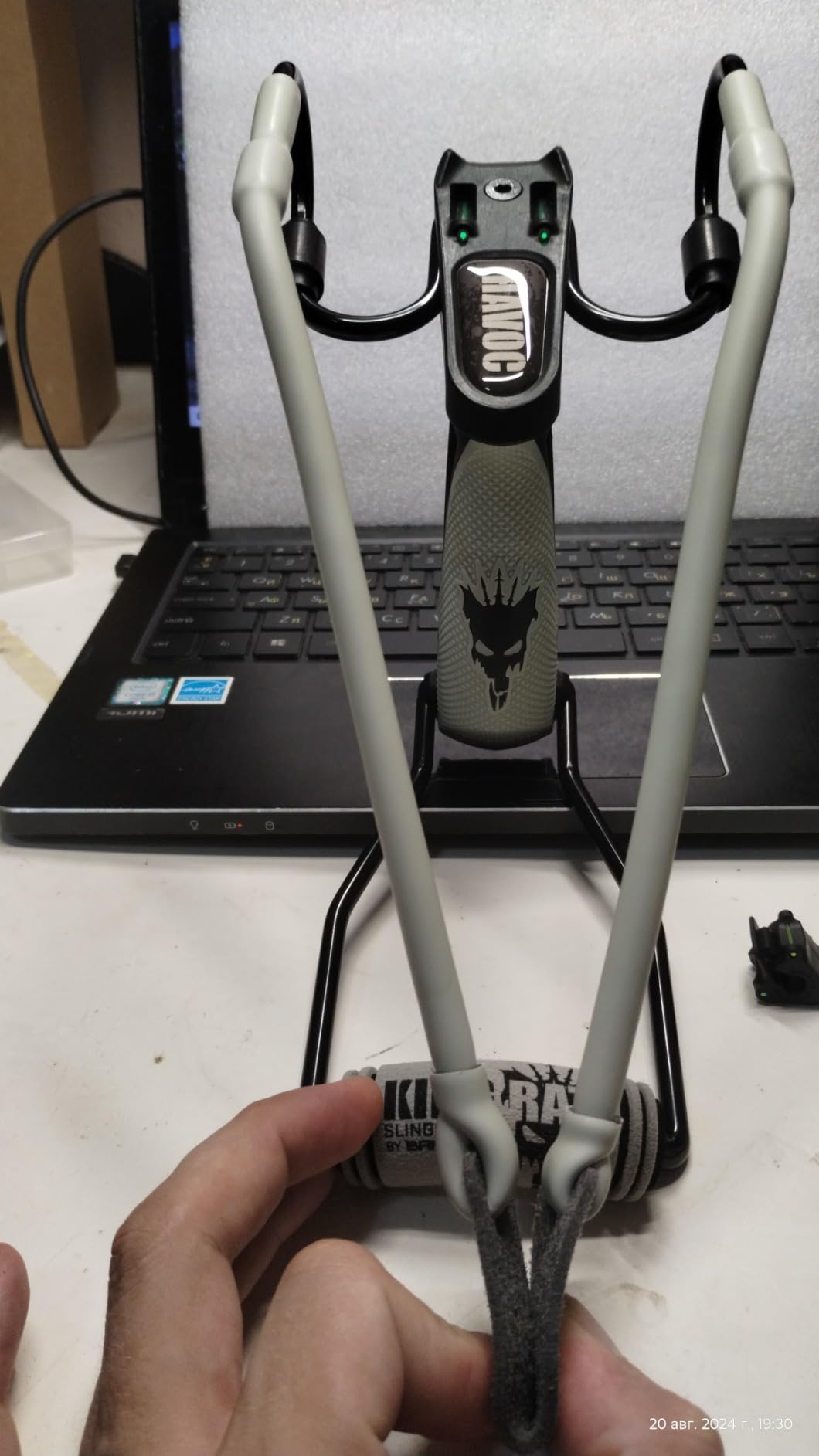 Barnett King Rat Slingshots, Havoc Slingshot with Stabilizer & Brace, Includes Magnum Power Bands, Brushed Leather Pouch, & Hotshot .38 Caliber Ammo Grey customer photo 2