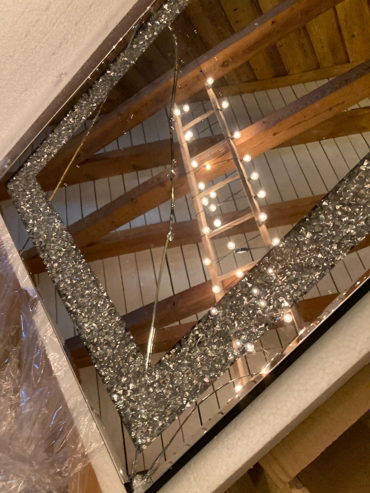QMDECOR Crystal Crush Diamond Rectangle Silver Mirror for Wall Decoration 24x32inch Wall Hang Frameless Mirror Acrylic Diamond Decor. customer photo 1