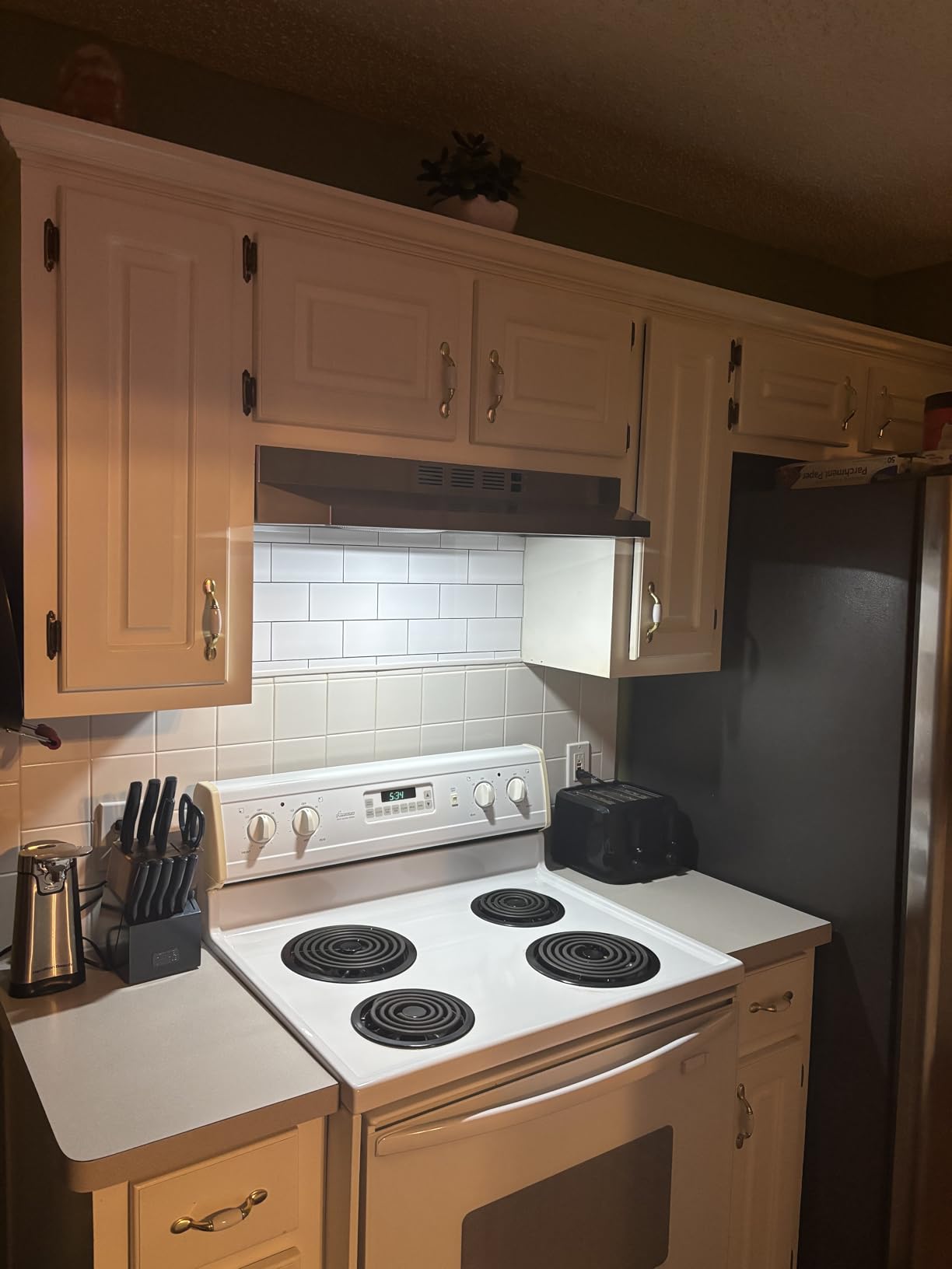 Range Hood 30 inch Under Cabinet, Stainless Steel Kitchen Vent Hood 280CFM, Built-in Kitchen Stove Hood w/Rocker Button Control, Ducted/Ductless Convertible Duct, 2 Speeds Fan, Bright LED Light customer photo 1