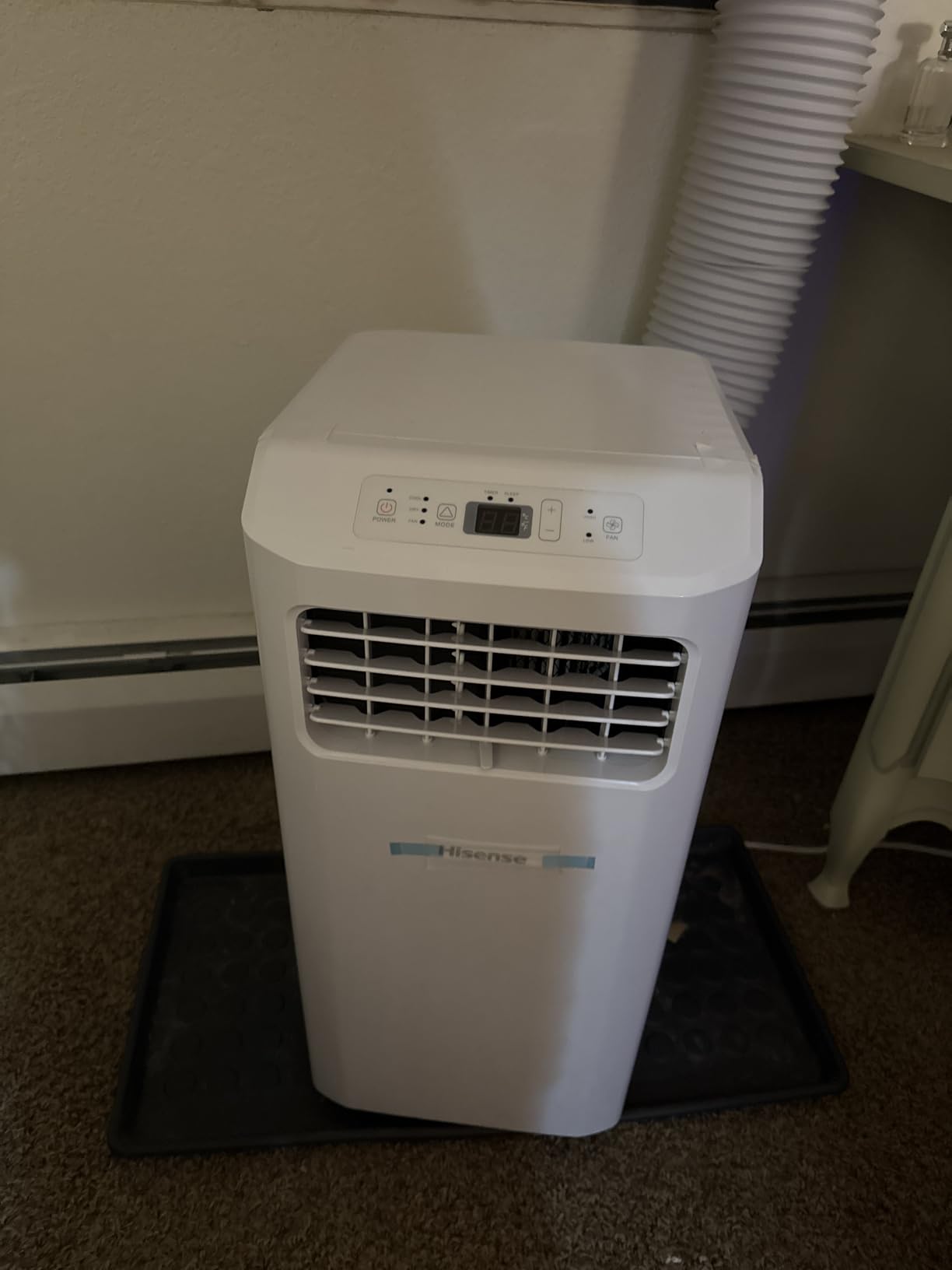 Hisense Portable Air Conditioner 5000-BTU DOE (115-Volt) White Vented, Remote control, Cools 150-sq ft, 24 Hour Timer, 3-modes (Cooling, Fan, Dehumidifier), Noise Level dB 47 - AP0522CR1W (Renewed) customer photo 1