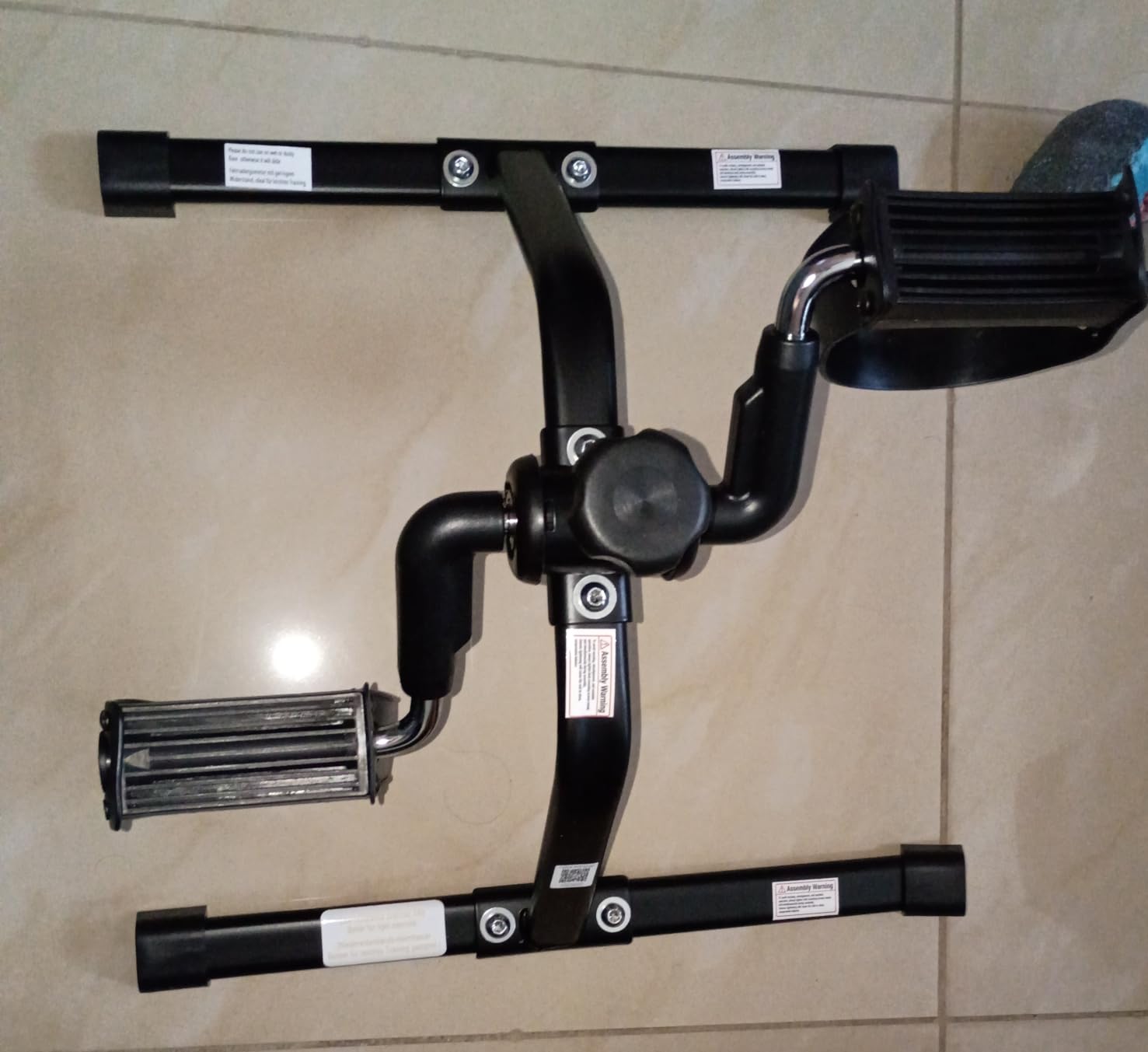 Pedal Exerciser Mini Stationary Cycle with Adjustable Resistance, Under Desk Bike for Home Exercise Equipment, Lightweight and Compact customer photo 1
