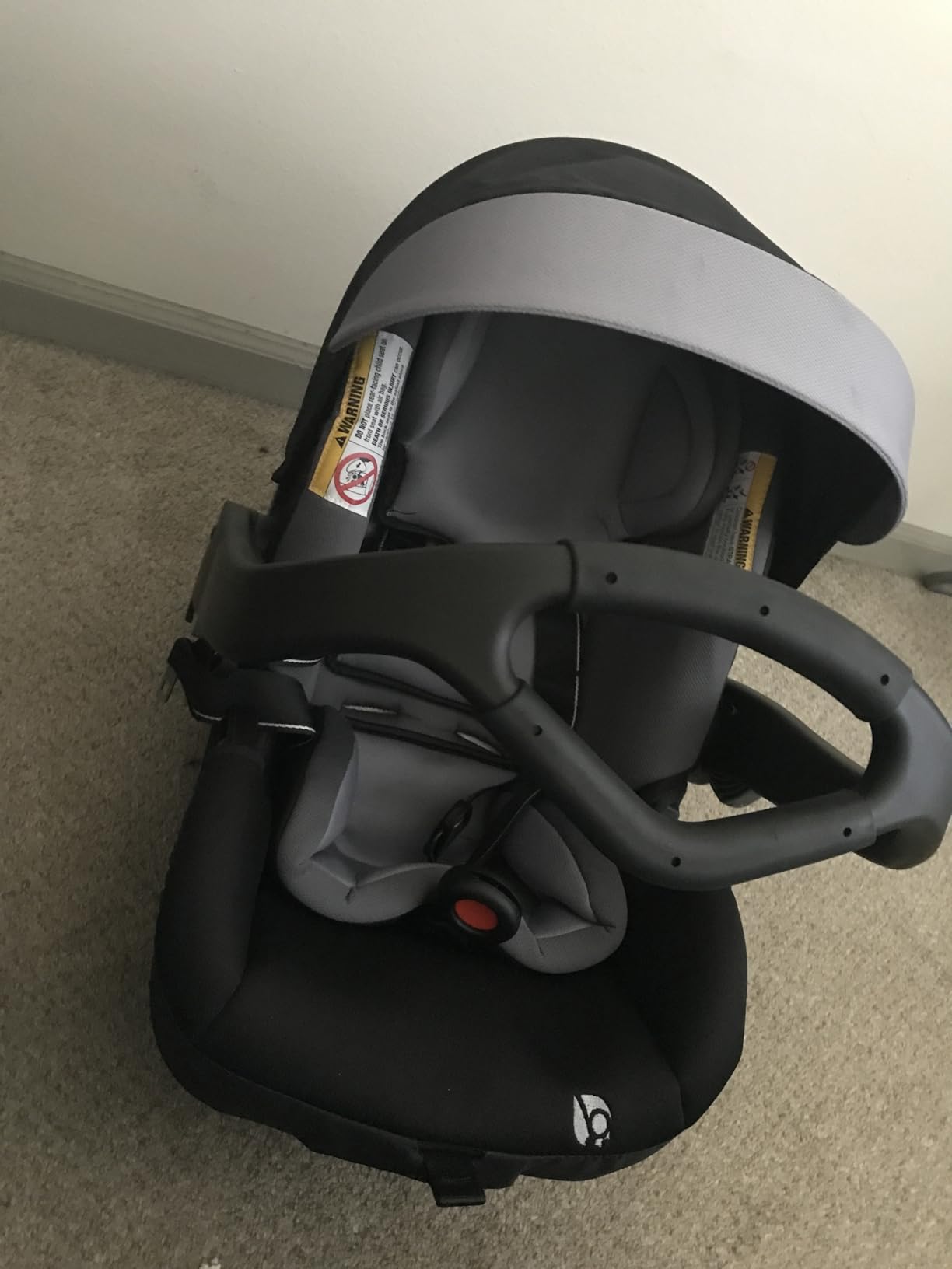 Baby Trend Secure-Lift Infant Car Seat, Dash Black – Compact Lightweight Carrier, Infant Comfort Cushioning, Adjustable Harness Fit customer photo 2