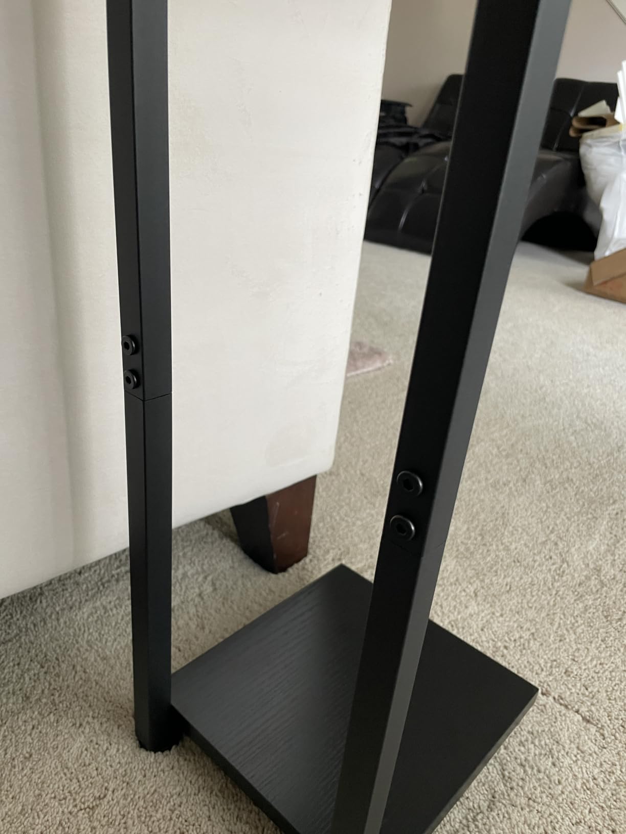 Hosfais Small Side Table End Table, C-Shaped Couch Tables | Wood Coffee Table TV Tray for Small Space, Bedroom Living Room (Black) customer photo 2