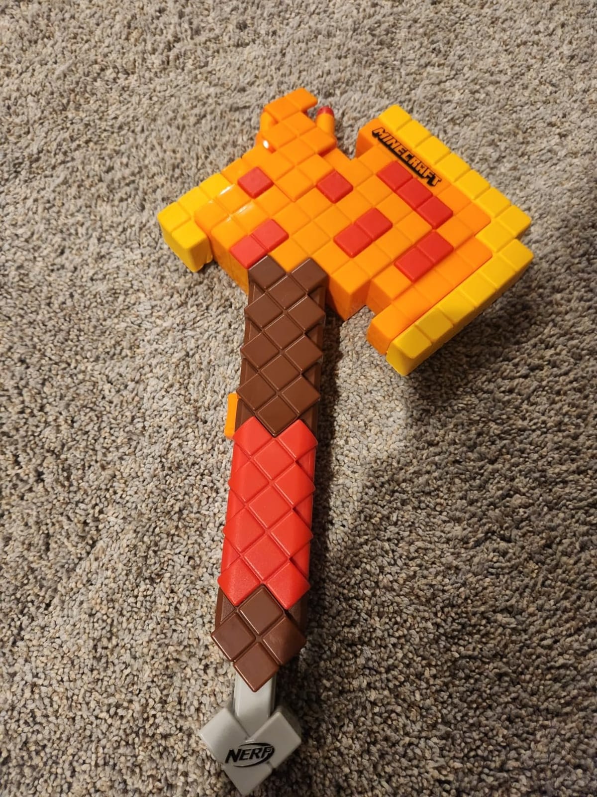 NERF Minecraft Firebrand, Dart Blasting Axe, 6 Elite Foam Darts, Design Inspired by Minecraft Axe in The Game, Pull Down Priming, Minecraft Toys customer photo 1