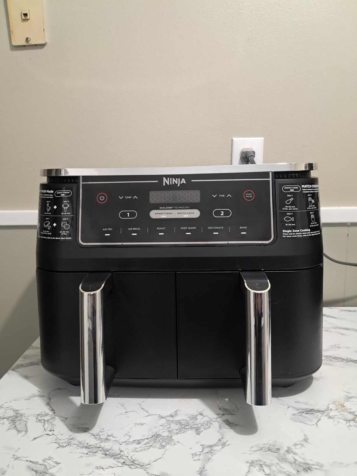 Ninja Foodi Air Fryer, 10 Qt DualZone, 6-in-1, Black, DZ302 | Air fry, broil, roast, keep warm, dehydrate, bake, 2x5 Qt baskets, Fits 8 lbs wings customer photo 2