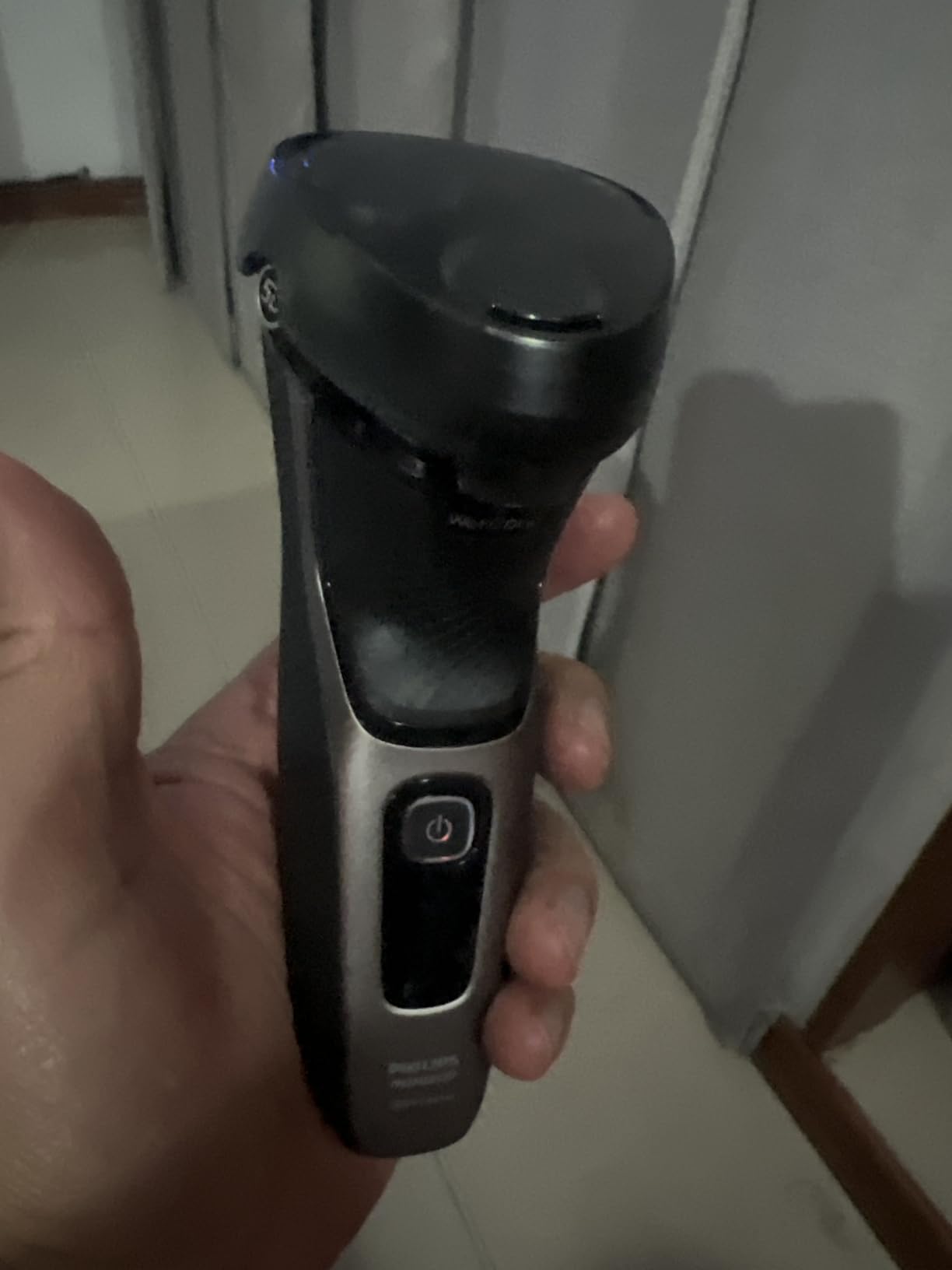 Philips Norelco CareTouch Electric Shaver, Ash Gold customer photo 2
