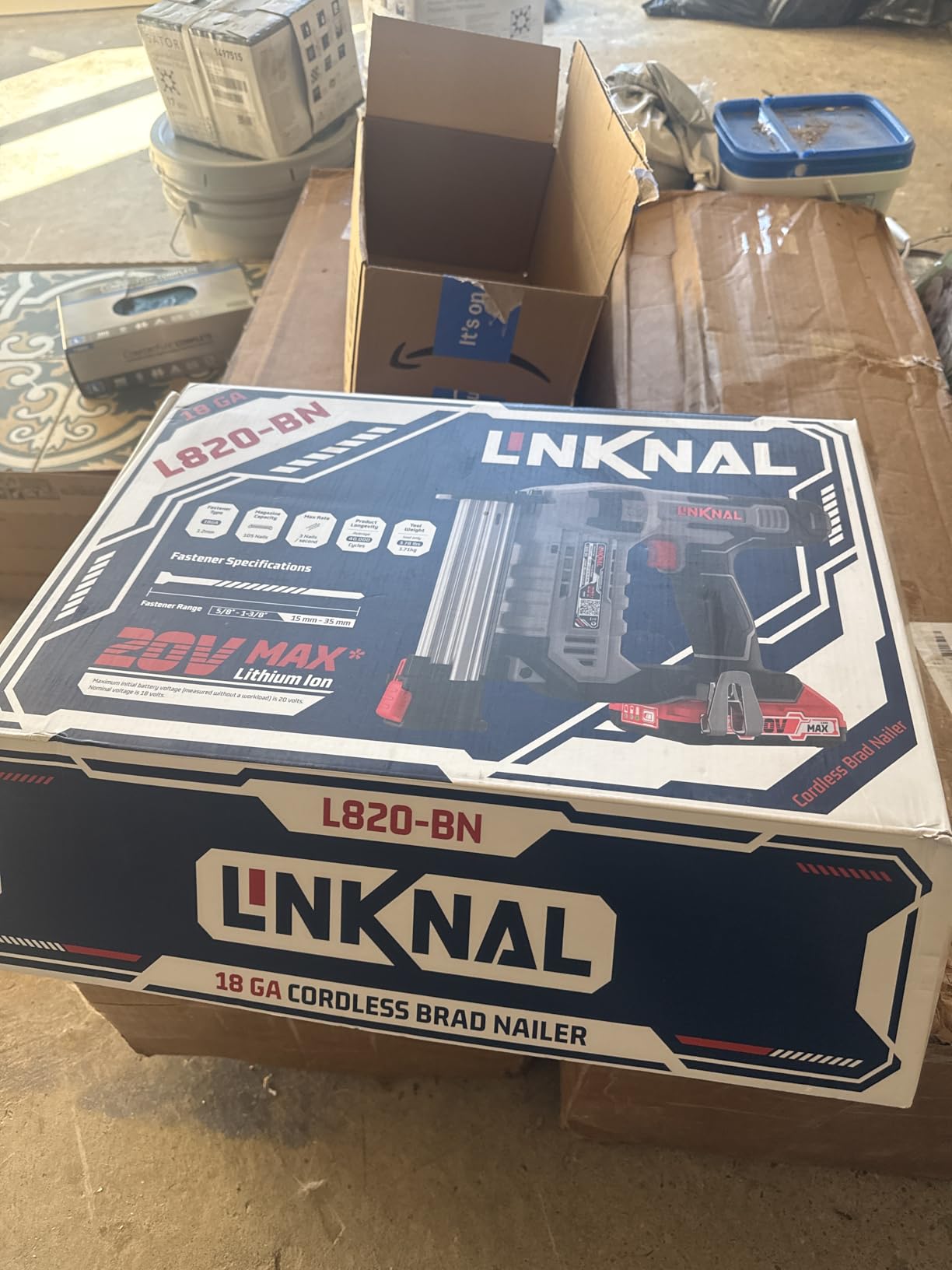 Electric Nail Gun, LINKNAL Cordless Brad Nailer Battery Powered,18 Gauge, 2×20V MAX Li-ion Batteries, Charger and 1000 Nails Included (L820-BN) customer photo 2