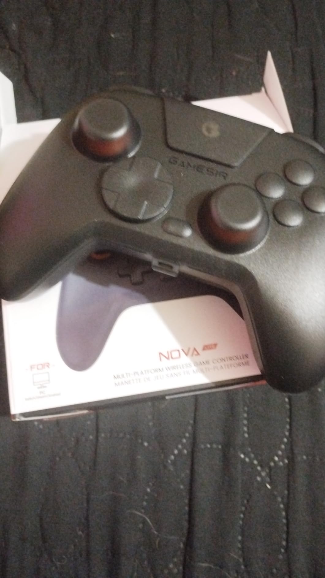 GameSir Nova Lite Wireless Controller for PC,Hall Effect Sticks & Trigger customer photo 1