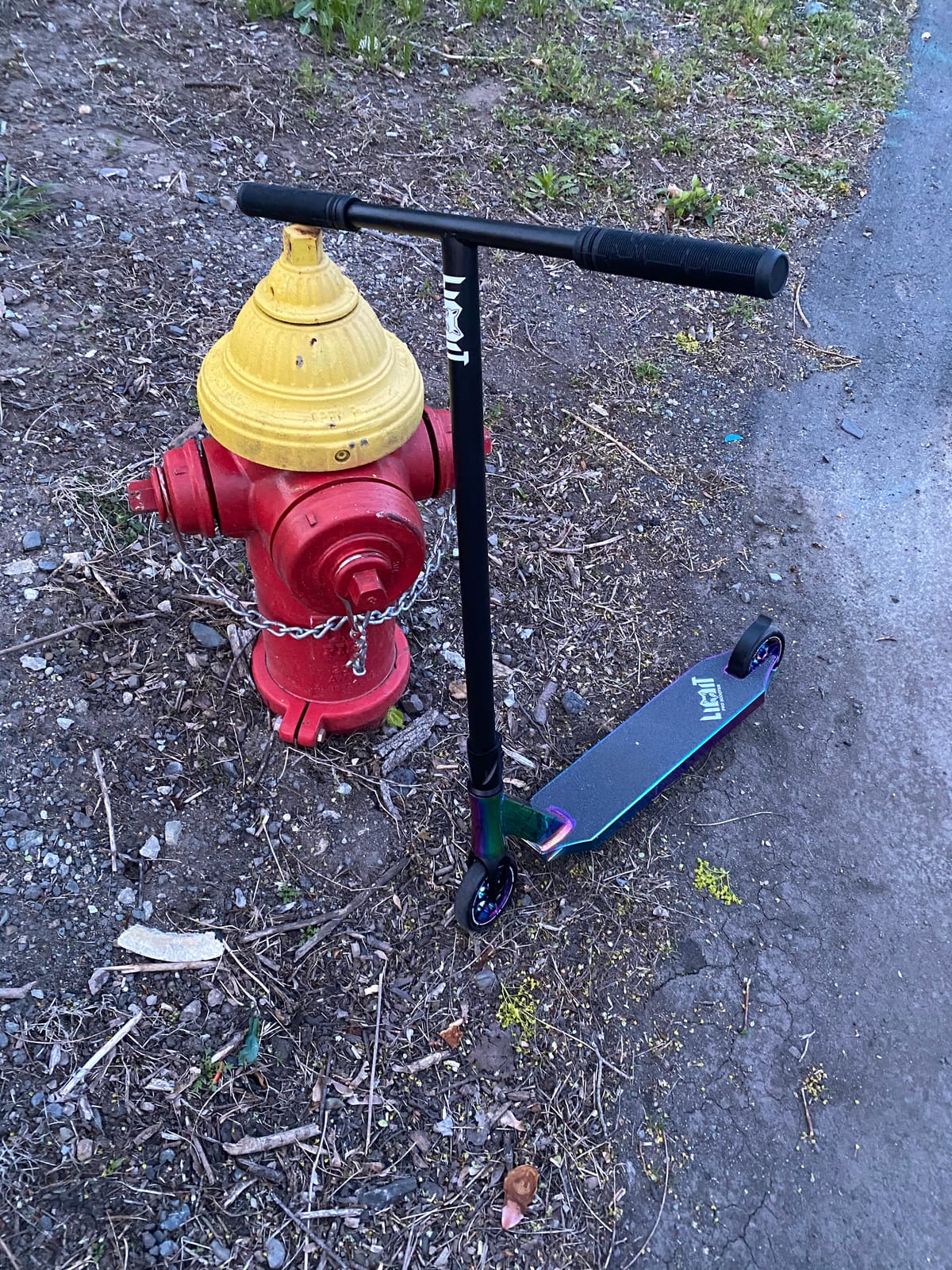 Limit LMT01-V2 Professional Scooter-Trick Scooter-Intermediate and Professional Stunt Scooter Suitable for Children, Teenagers and Adults 8 Years Old and Above-Durable customer photo 1