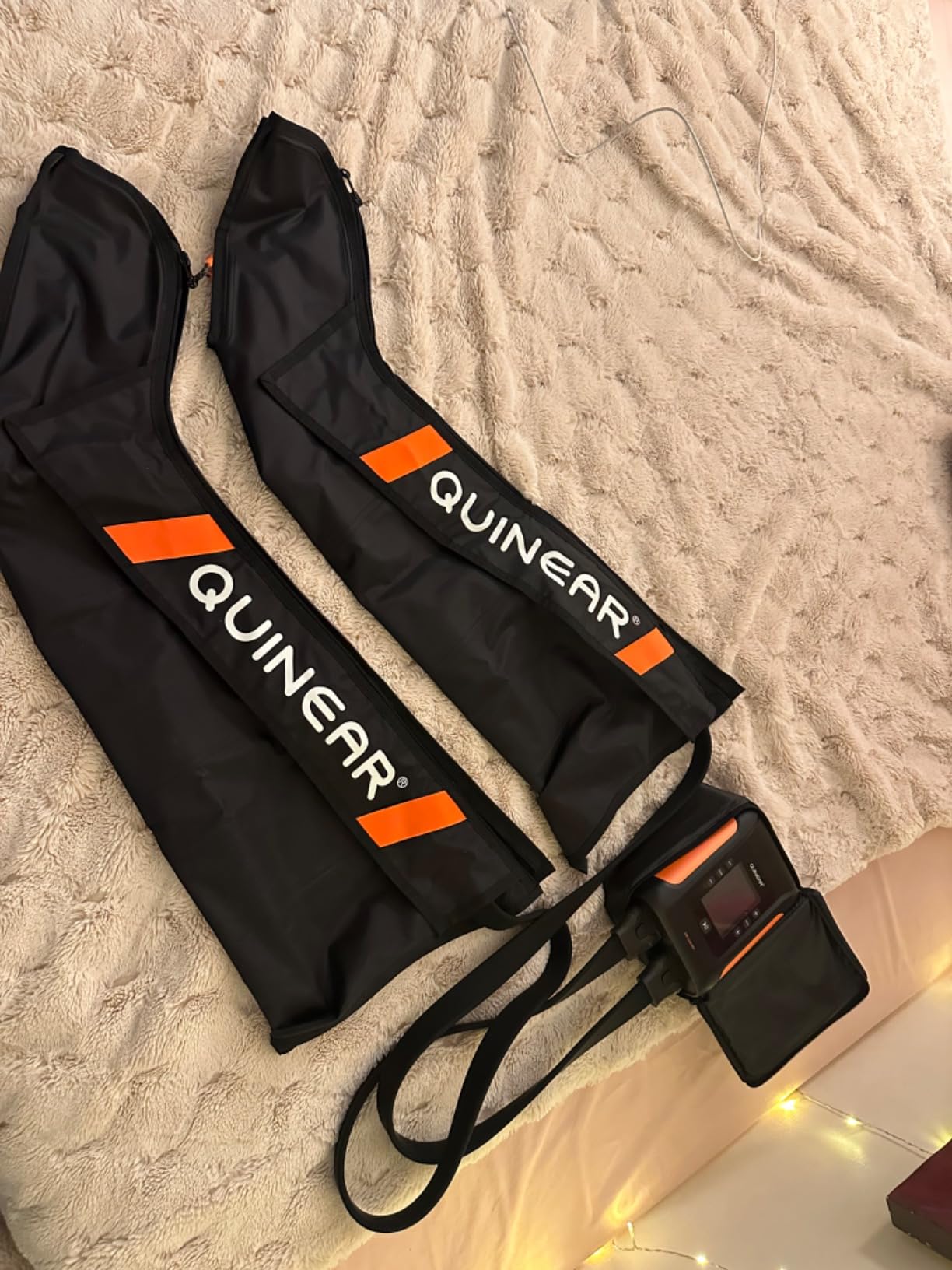 QUINEAR Professional Leg Recovery System, Cordless Air Compression Boots with Sequential Compression, Leg and Foot Massager, Fast Recovery Therapy for Athletes, FSA-HSA Eligible (Medium) customer photo 1