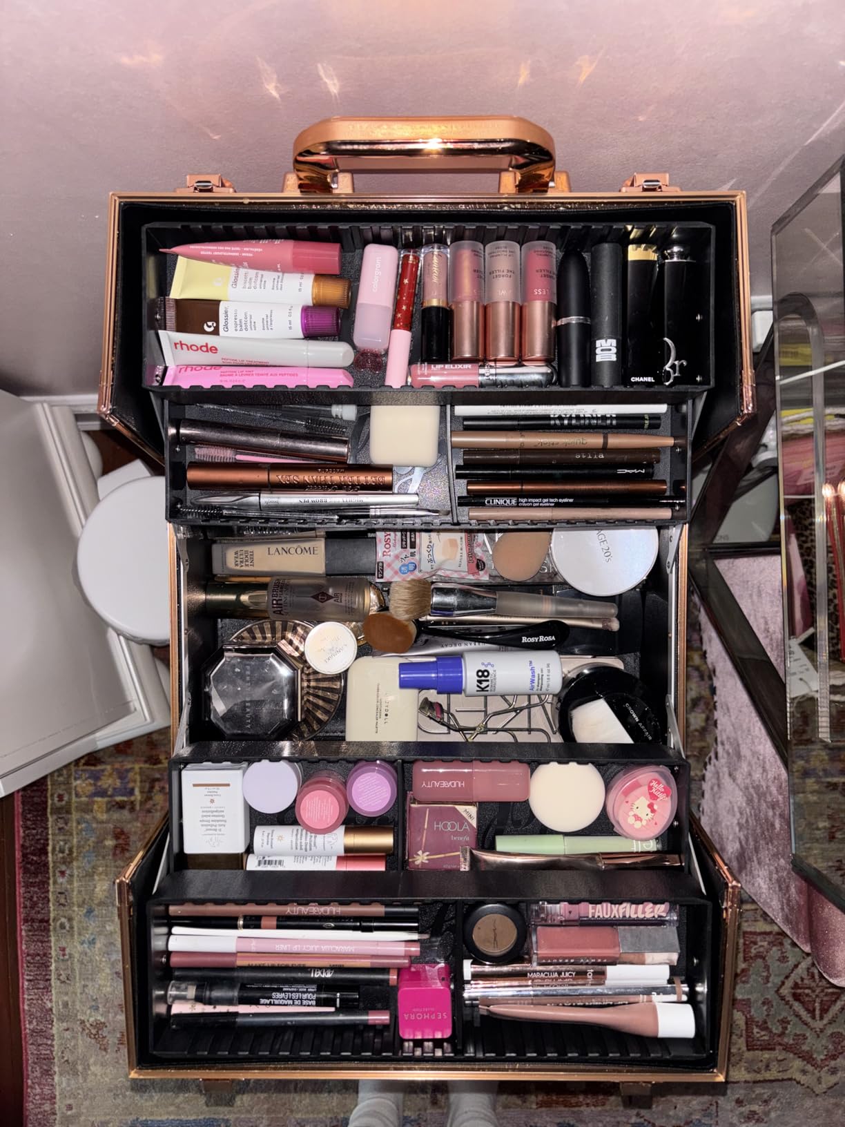 Joligrace Makeup Train Case Professional Cosmetic Organizer Aluminum Storage Box with 4 Adjustable Dividers Trays Lockable Portable with Shoulder Strap customer photo 1