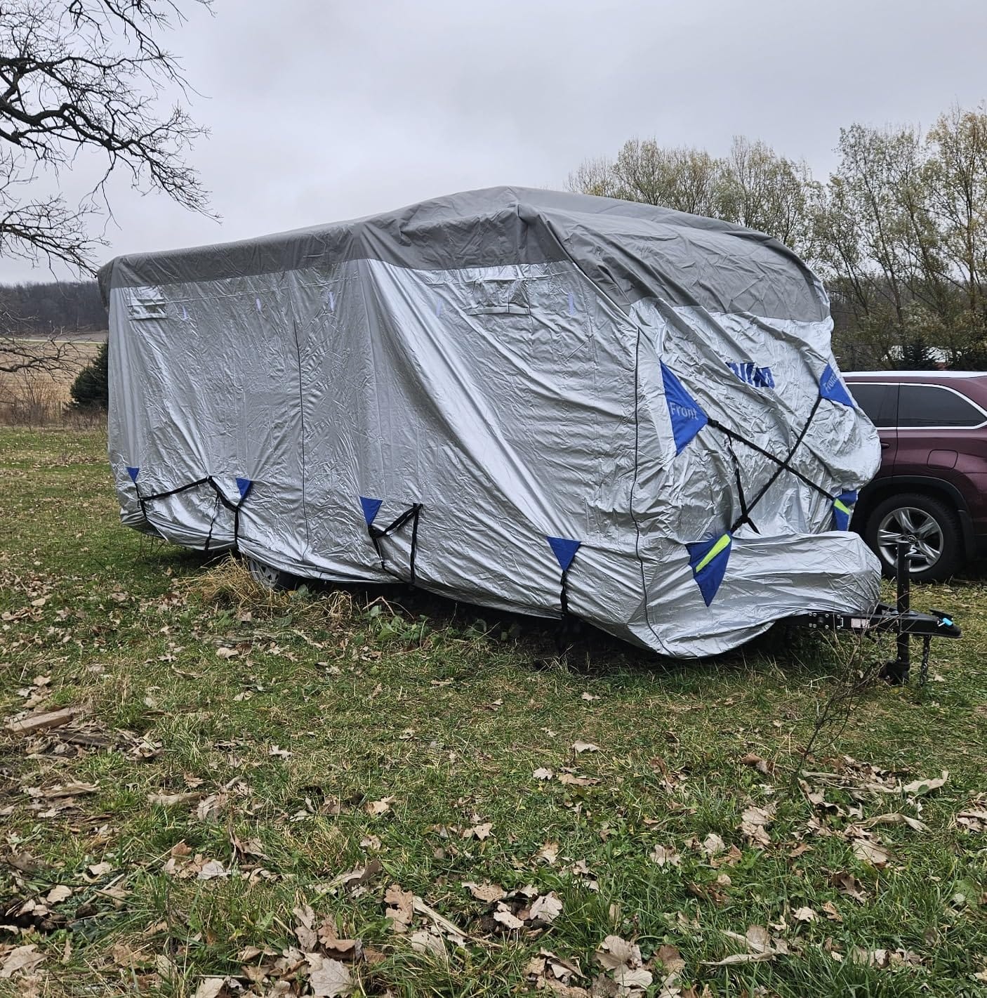 FRUNO Oxford Fabric Class C RV Cover Fits 23'-26' Waterproof Rip-Resistant Anti-UV Motorhome Camper Cover for Winter Snow with 4 Tire Covers and Gutter Covers customer photo 2