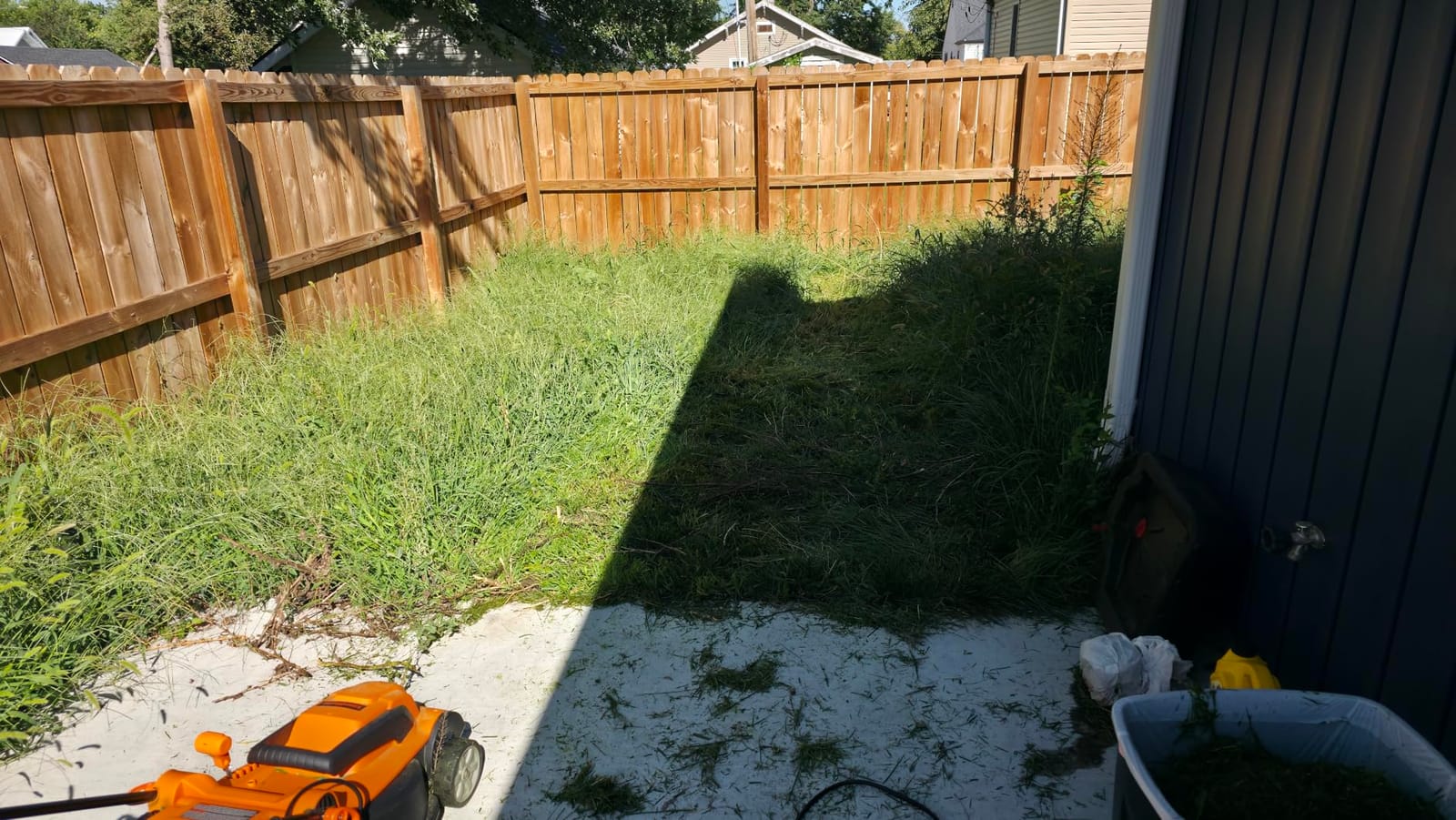 LawnMaster 48V MAX 19-inch Brushless Cordless Lawn Mower, CLMF4819X customer photo 1