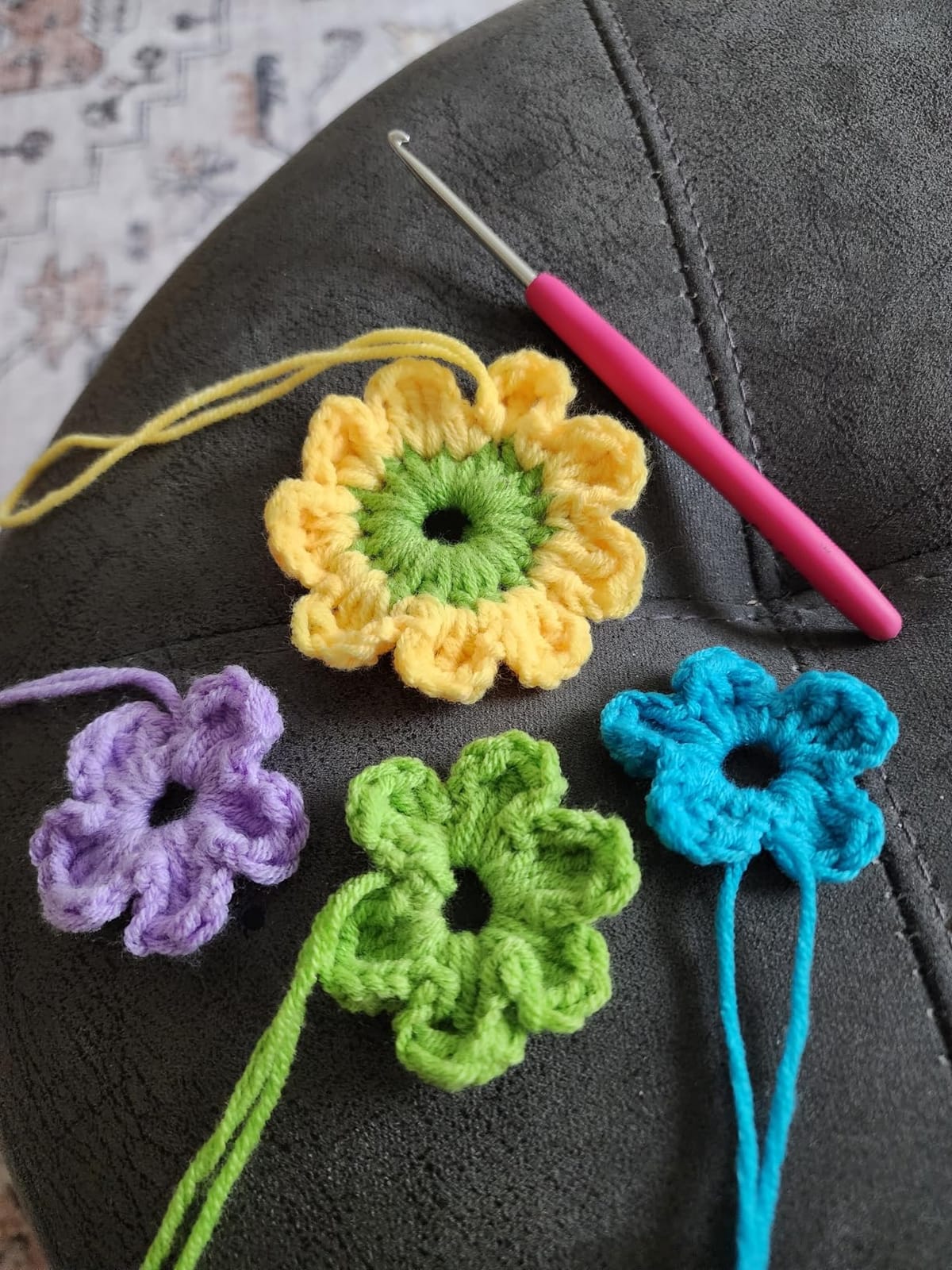 Yarniss Crochet Kit for Beginners, All in One Crochet Kits for Adult, Navy customer photo 1